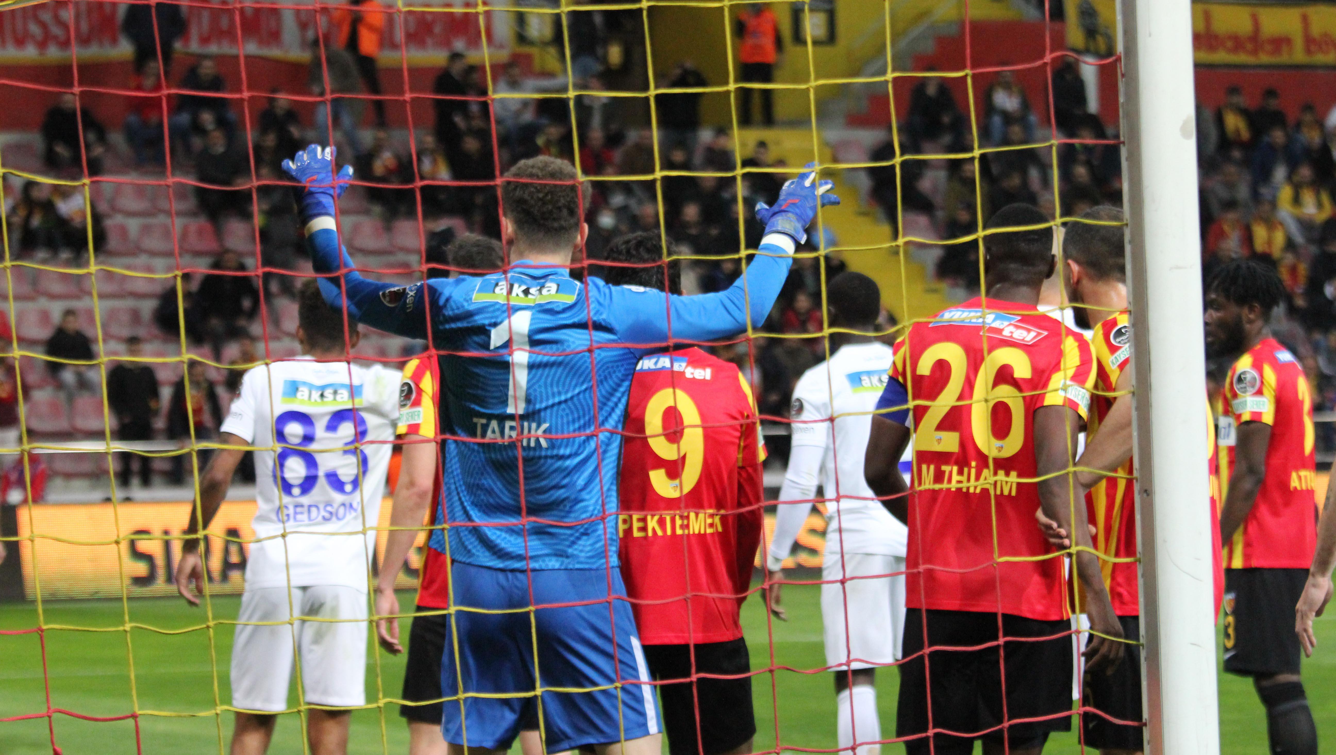 (ÖZET) Kayserispor - Çaykur Rizespor maçı sonucu: 1-1