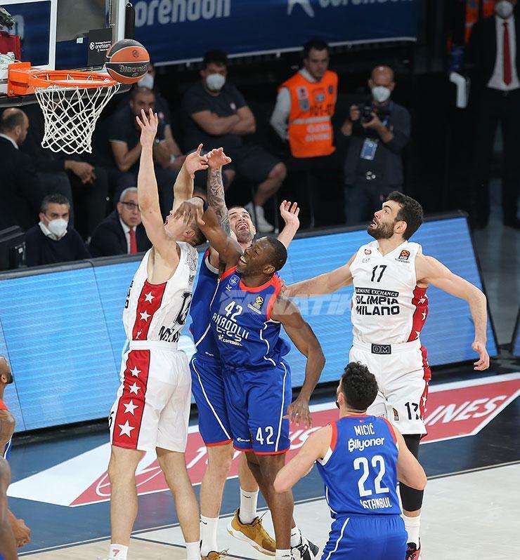 (ÖZET) Anadolu Efes - Olimpia Milano maç sonucu: 77-65