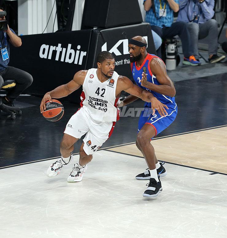 (ÖZET) Anadolu Efes - Olimpia Milano maç sonucu: 77-65