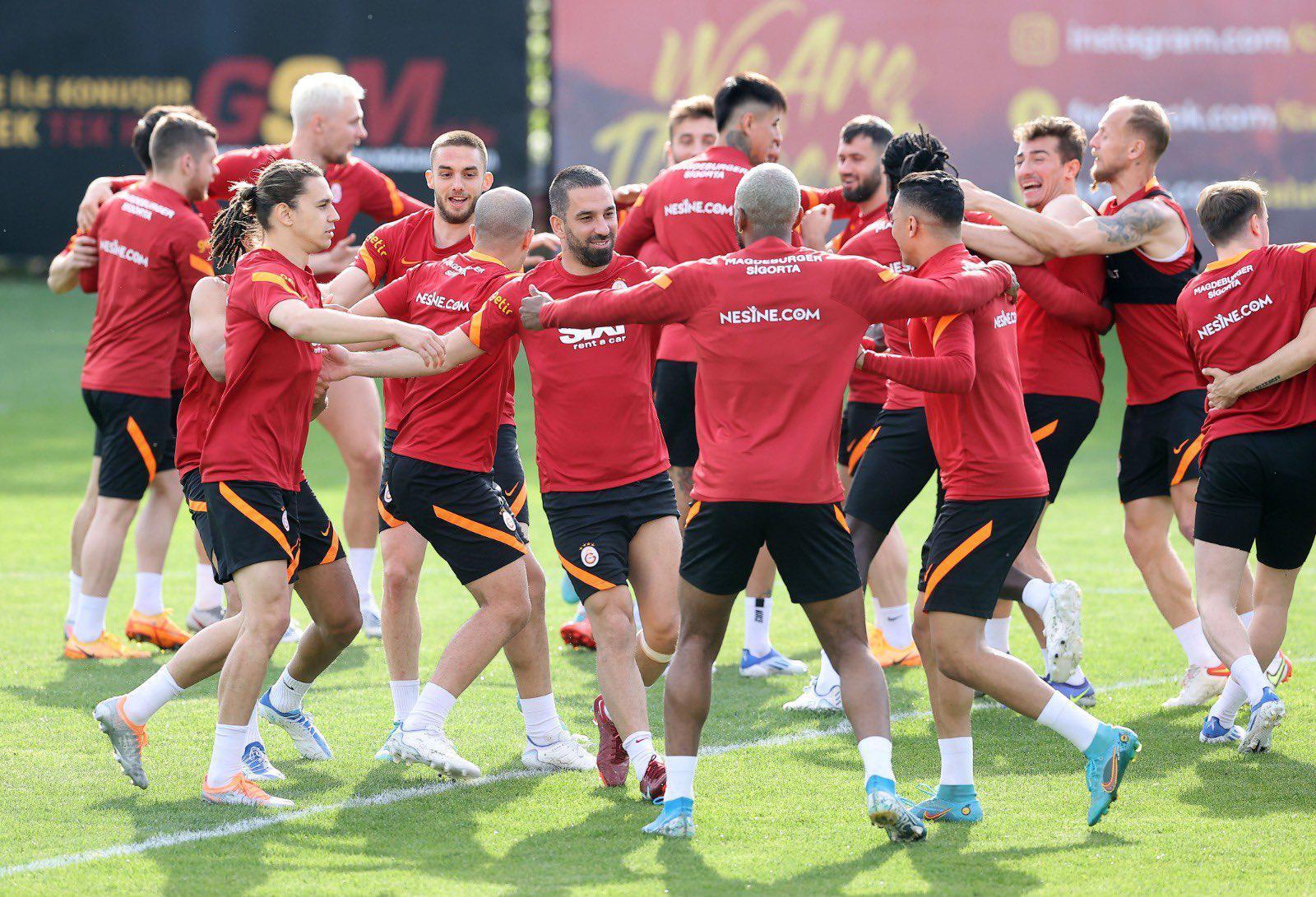Son dakika Inaki Penadan Galatasaraya sakatlık şoku