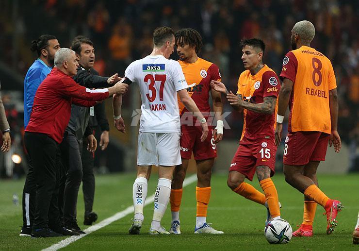 (ÖZET) Galatasaray - Sivasspor maç sonucu: 2-3
