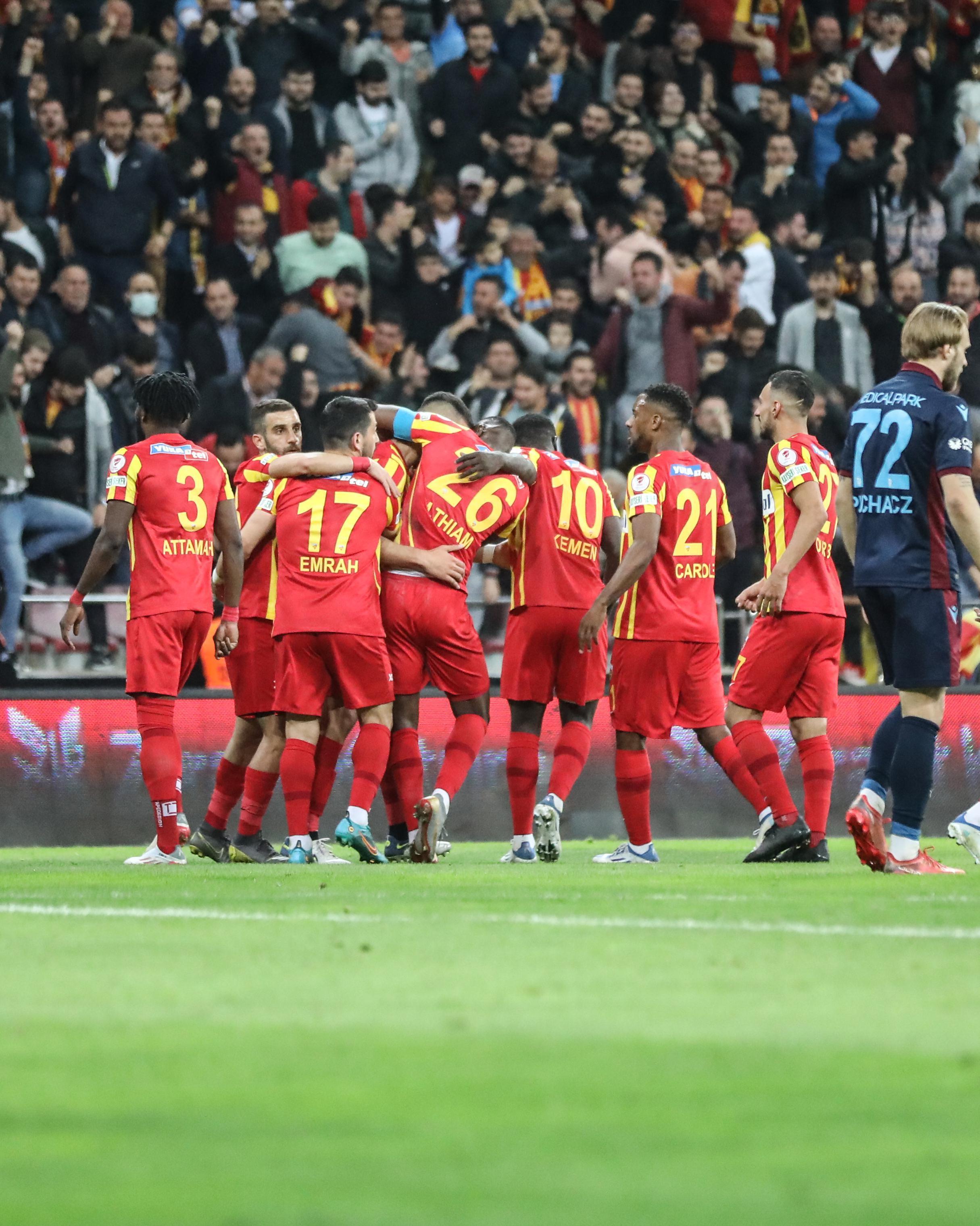 (ÖZET) Kayserispor - Trabzonspor maç sonucu: 4-2