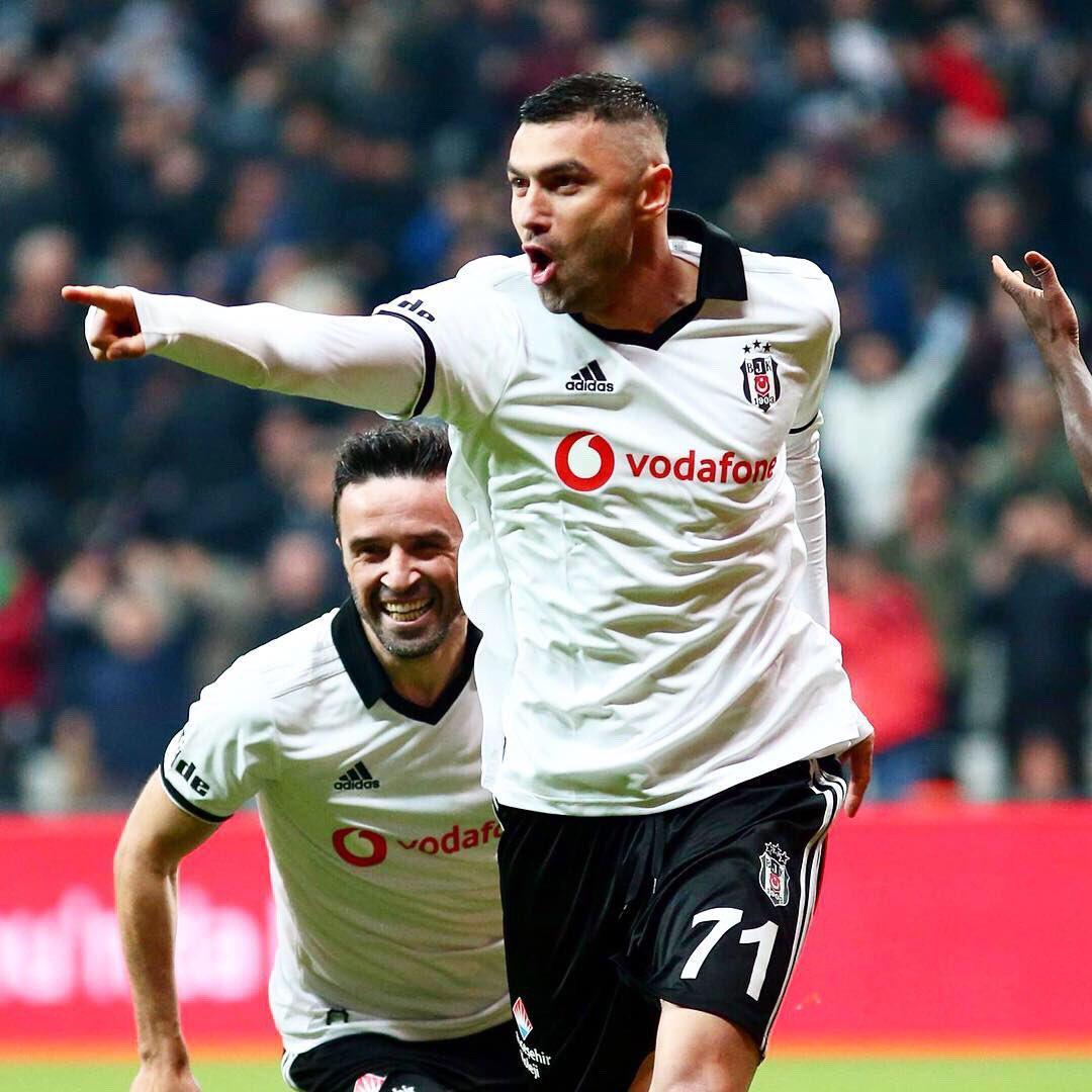 Burak Yılmaz, Beşiktaşa dönmeyi çok istiyor