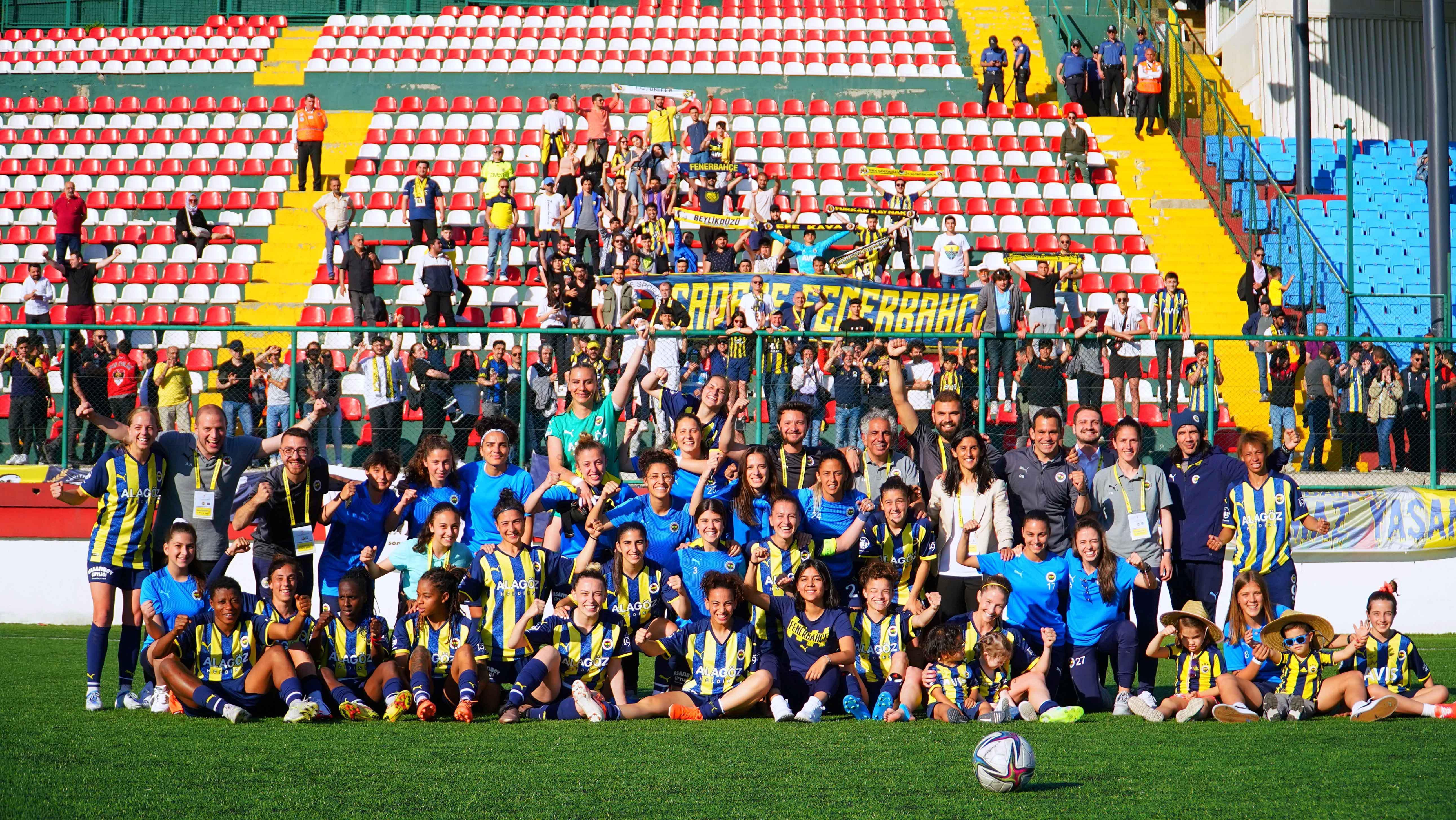 Fenerbahçe Kadın Futbol Takımı, yarı final biletini kaptı