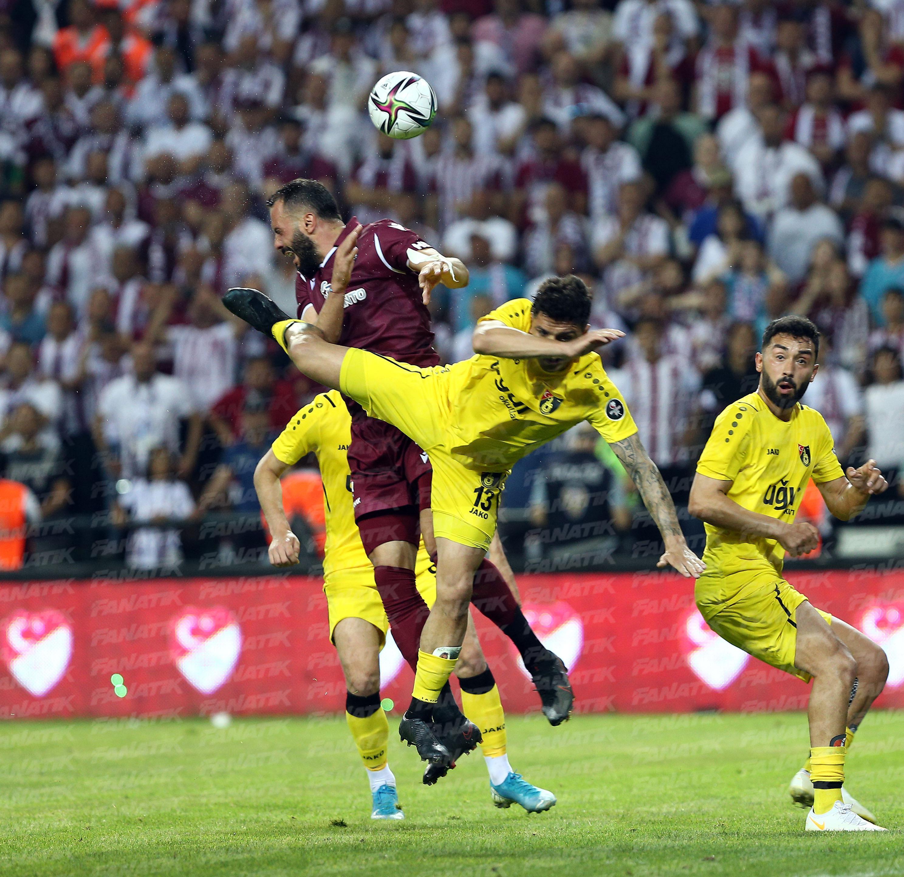 İSTANBULSPOR SÜPER LİGDE (ÖZET) Bandırmaspor - İstanbulspor maç sonucu: 1-2