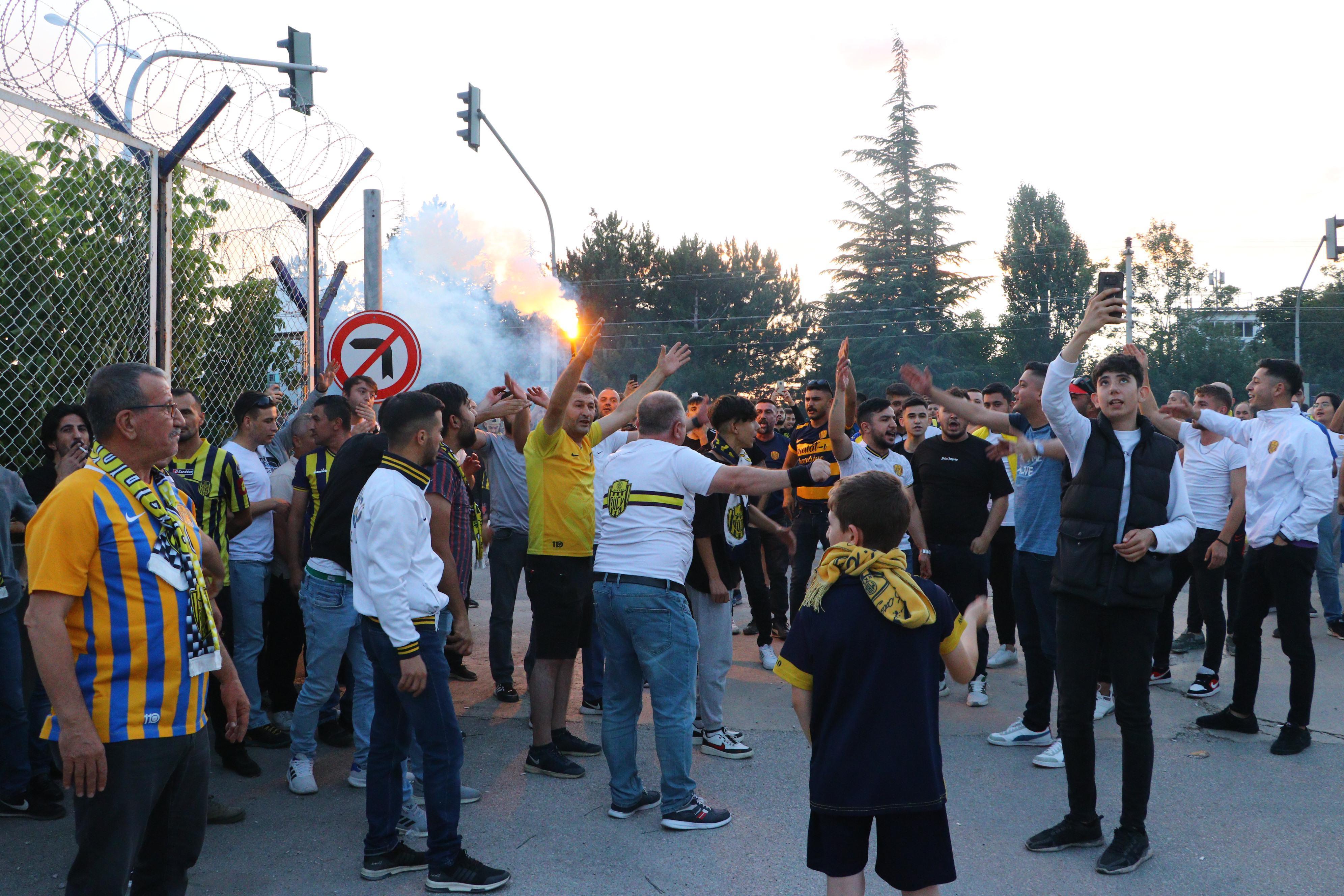 Ankaragücünün yeni transferi Jese Rodrigueze coşkulu karşılama