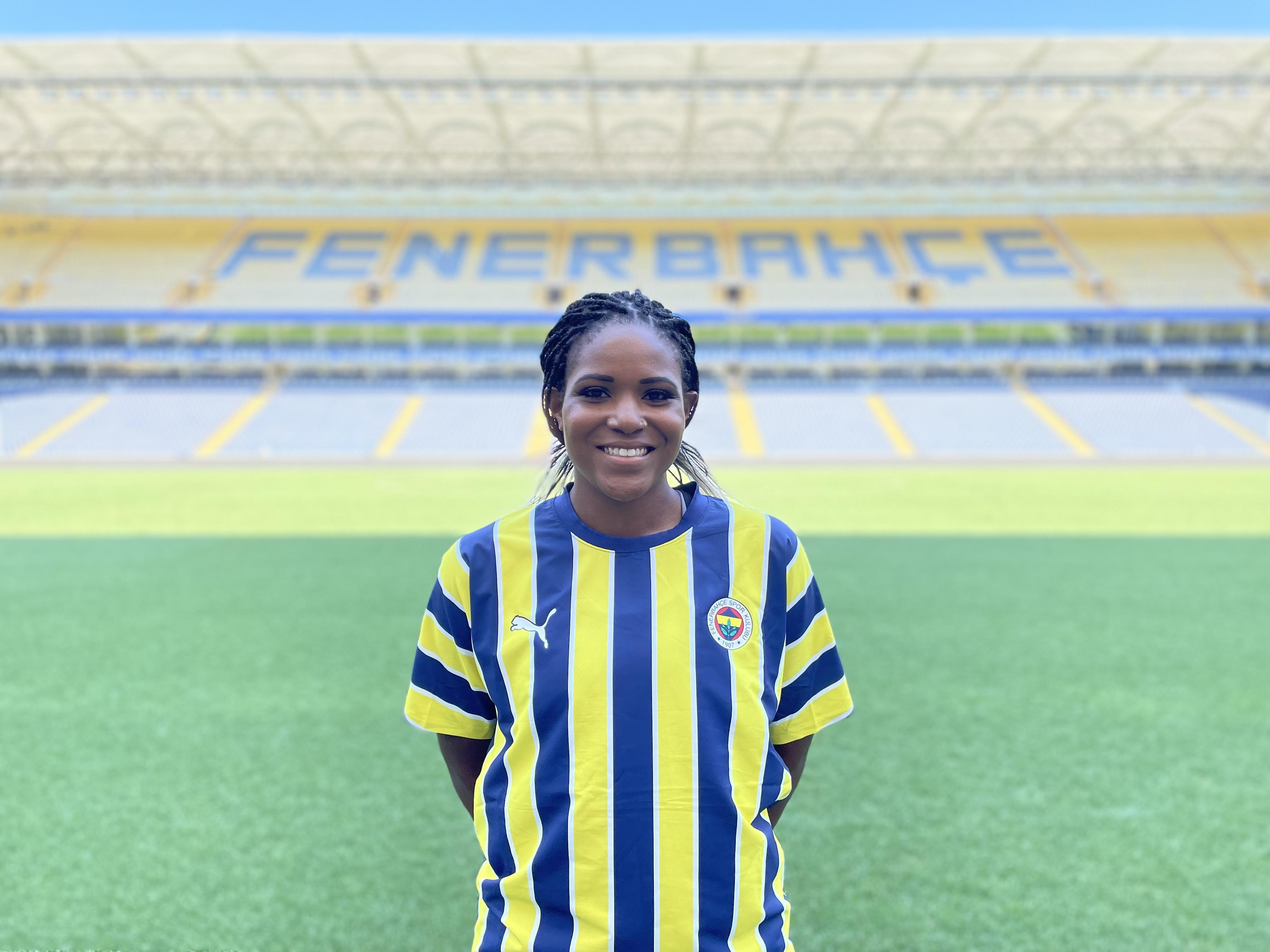 Fenerbahçe, Patricia del Carmen Georgeu transfer etti