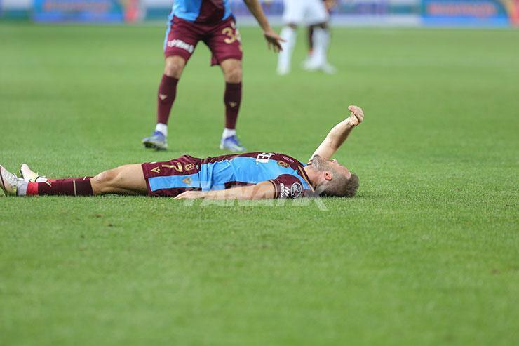 Son dakika | Trabzonsporda Edin Visca sakatlandı Kolunda kırık tespit edildi
