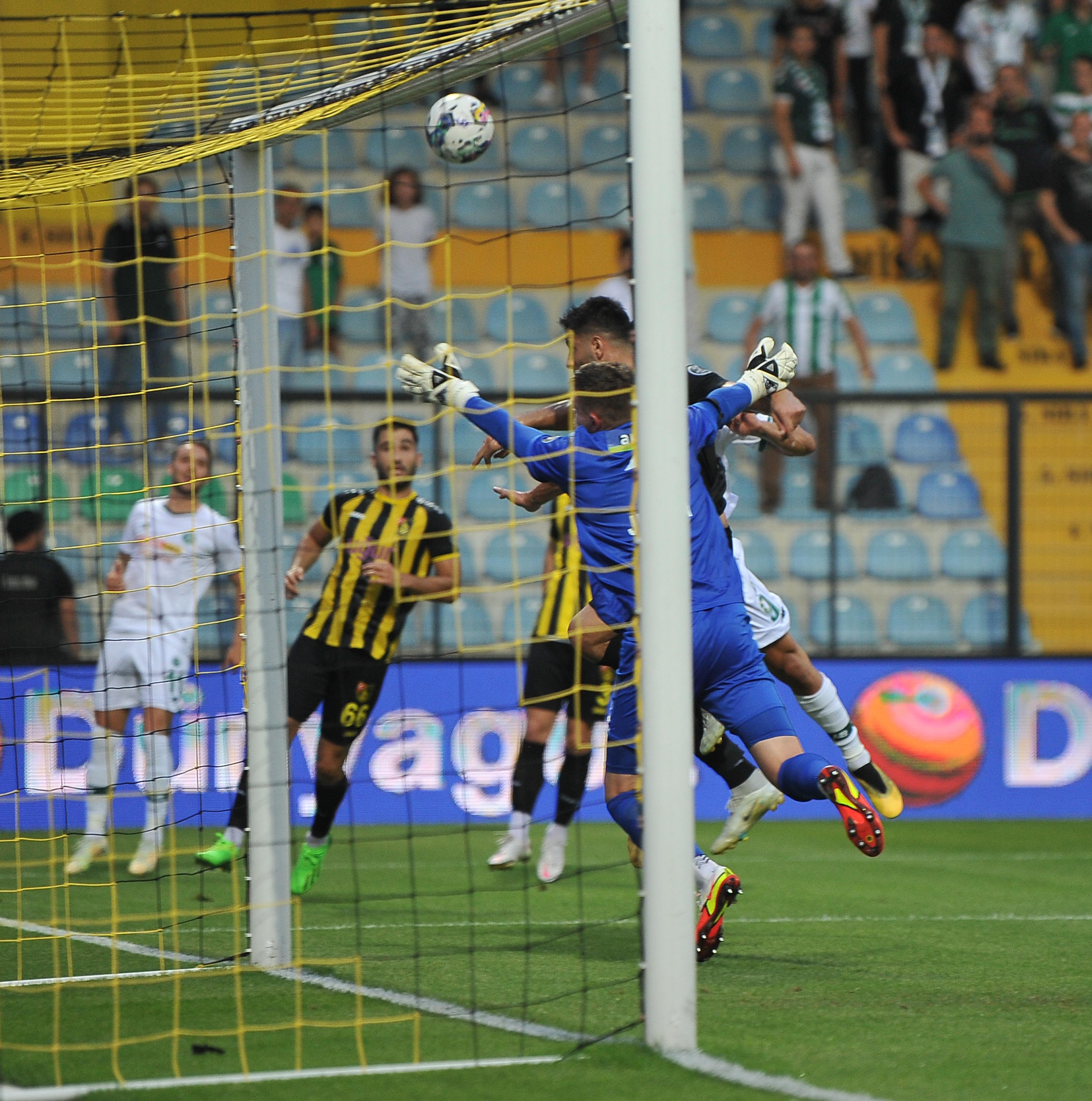 (ÖZET) İstanbulspor - Konyaspor maç sonucu: 0-4