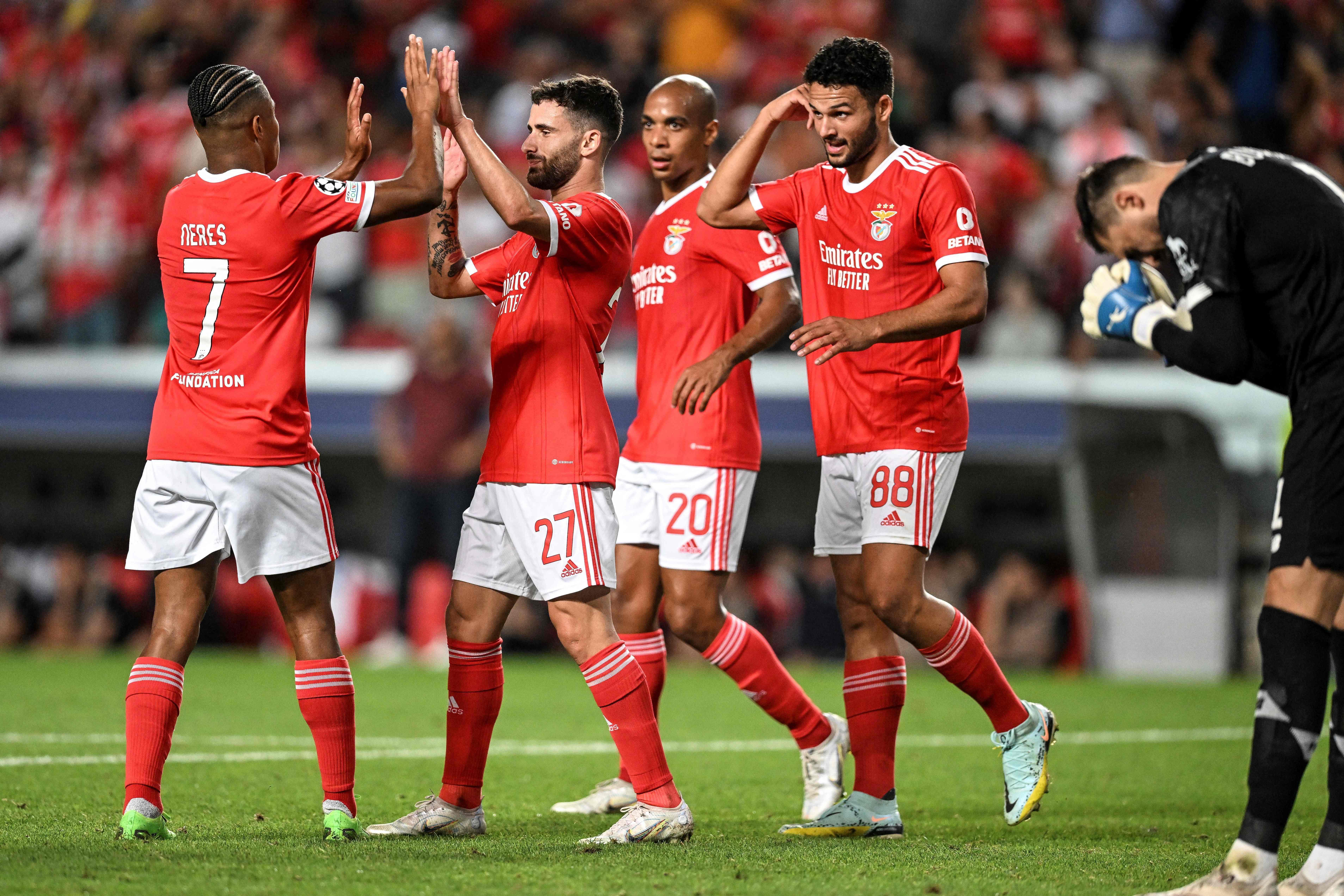 Benfica, Dinamo Kievi rahat geçti Toplam skor: 5-0