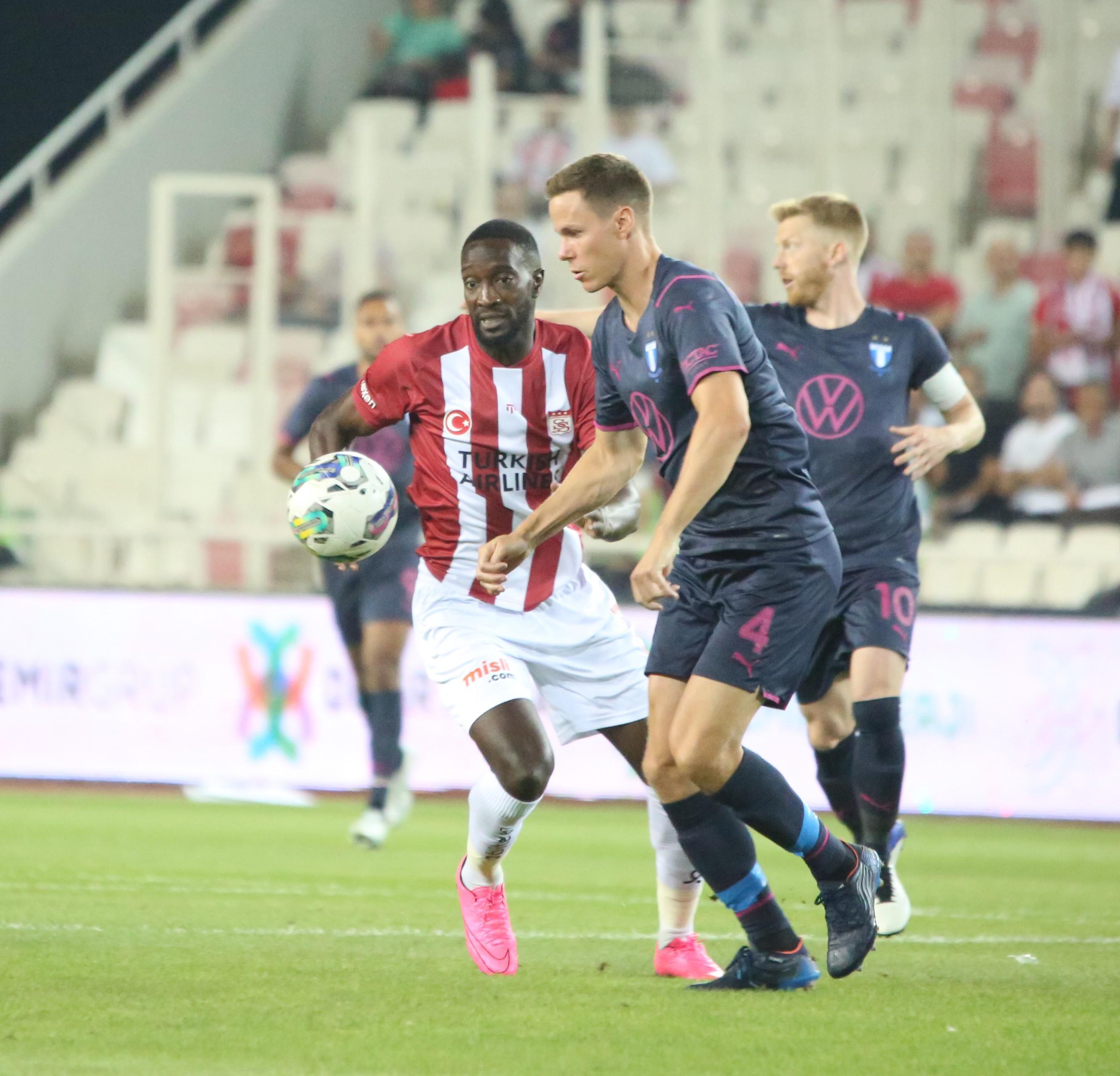 (ÖZET) Sivasspor-Malmö maç sonucu: 0-2