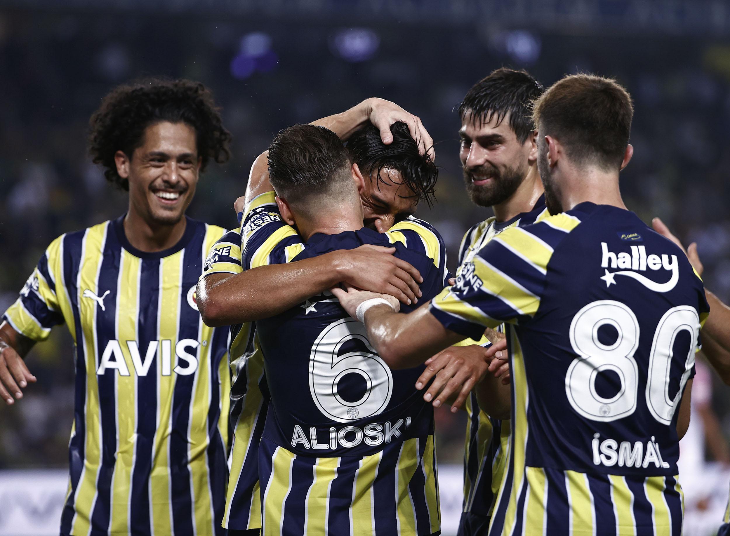 Fanatik yazarları Fenerbahçe - Austruia Wien karşılaşmasını kaleme aldı