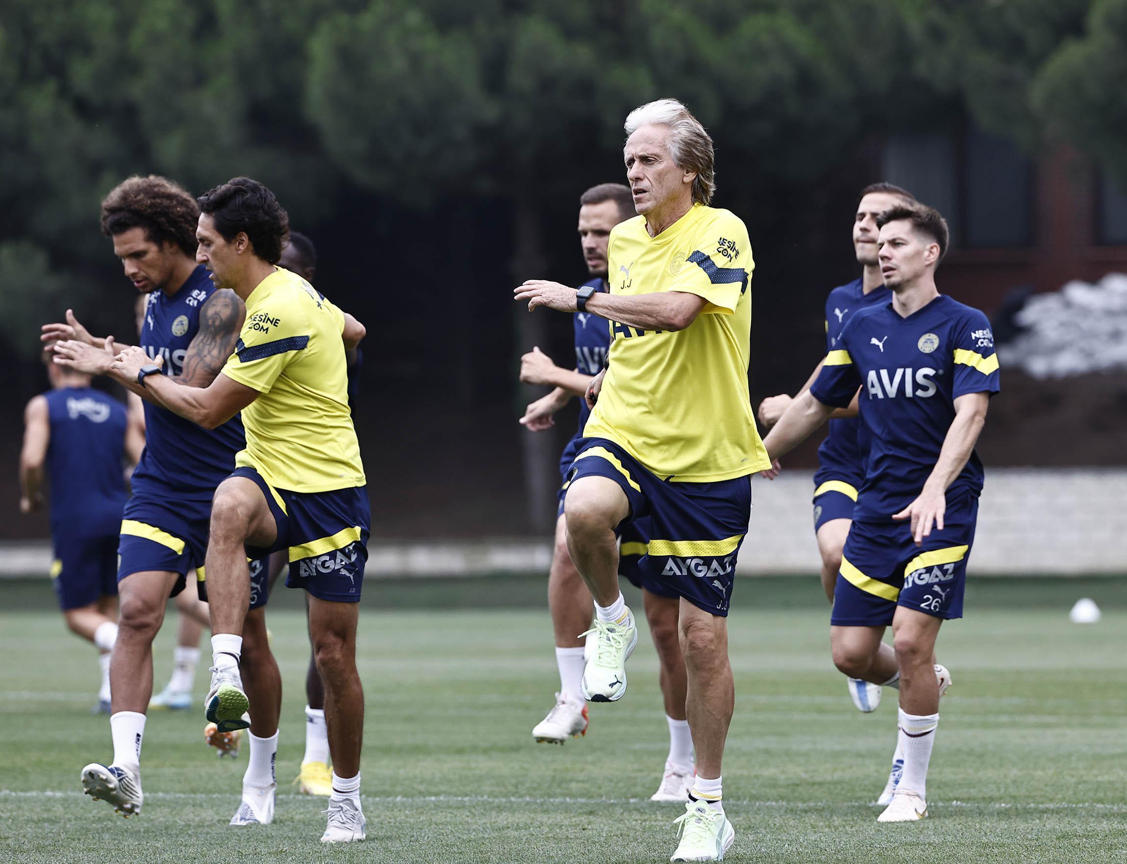 Son dakika Fenerbahçe haberi Jorge Jesus fırtınası Bir tek Ersun Yanal yaklaştı