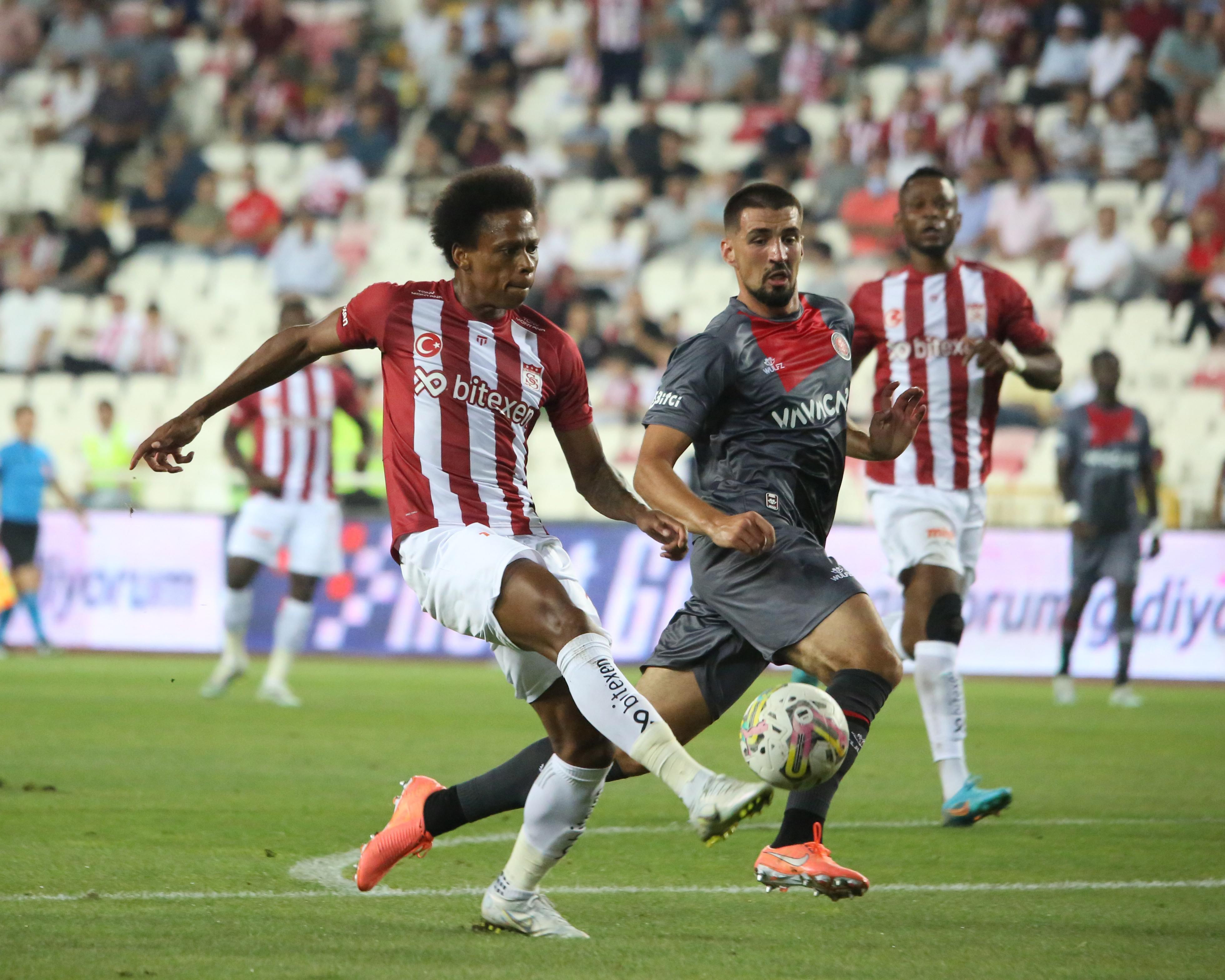 (ÖZET) Sivasspor-Fatih Karagümrük maç sonucu: 0-0