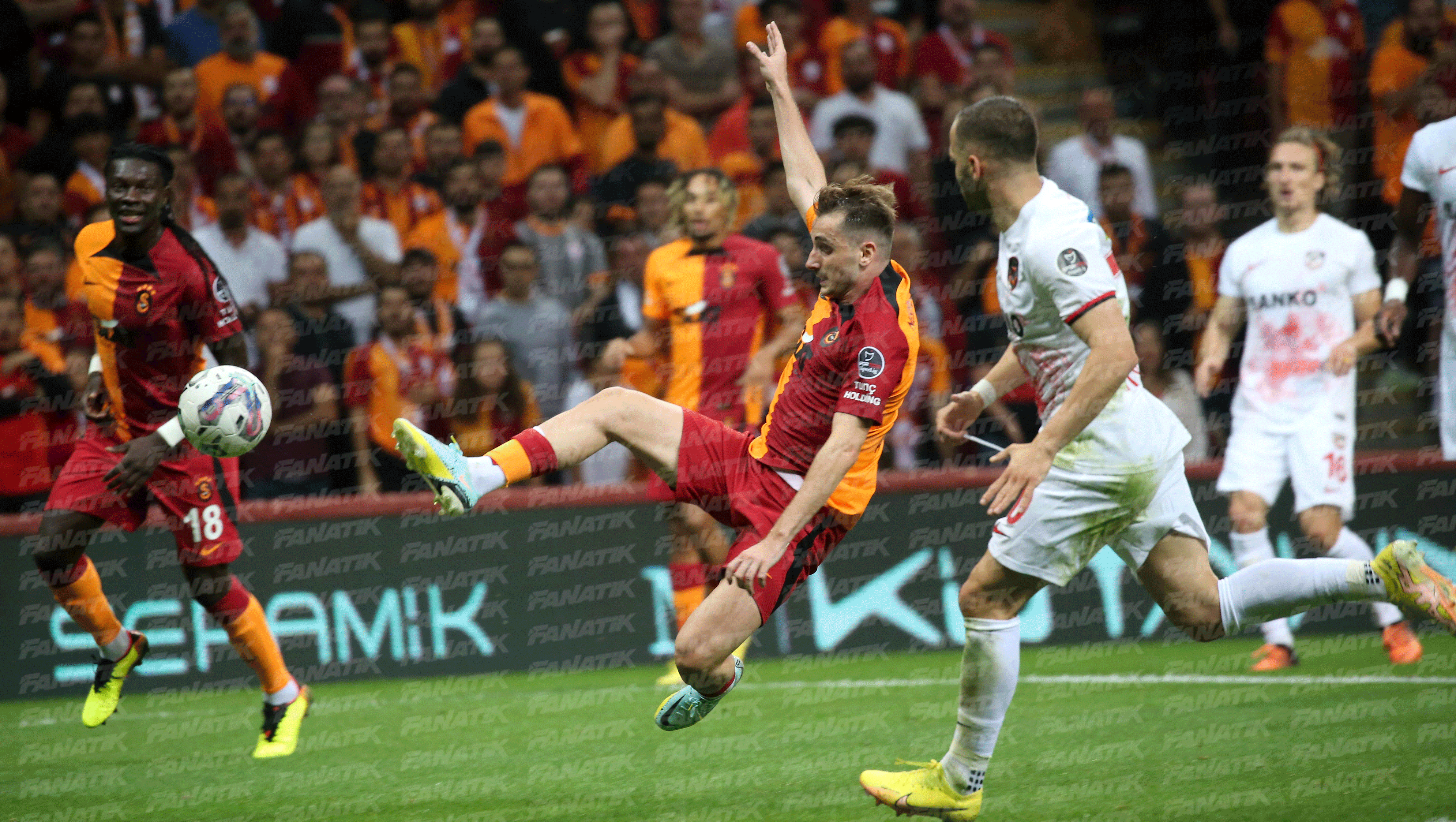 (ÖZET) Galatasaray-Gaziantep FK maç sonucu: 2-1