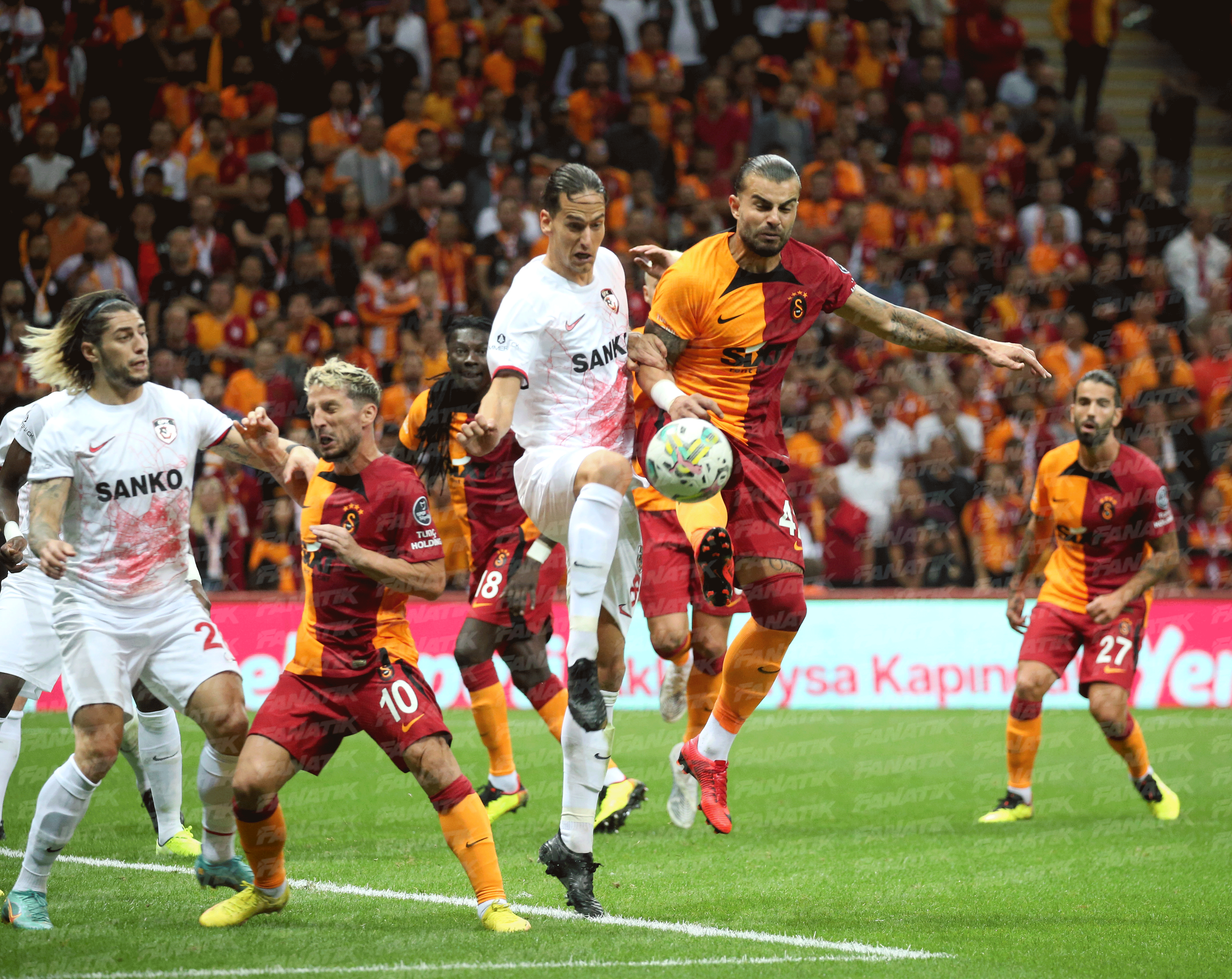 (ÖZET) Galatasaray-Gaziantep FK maç sonucu: 2-1