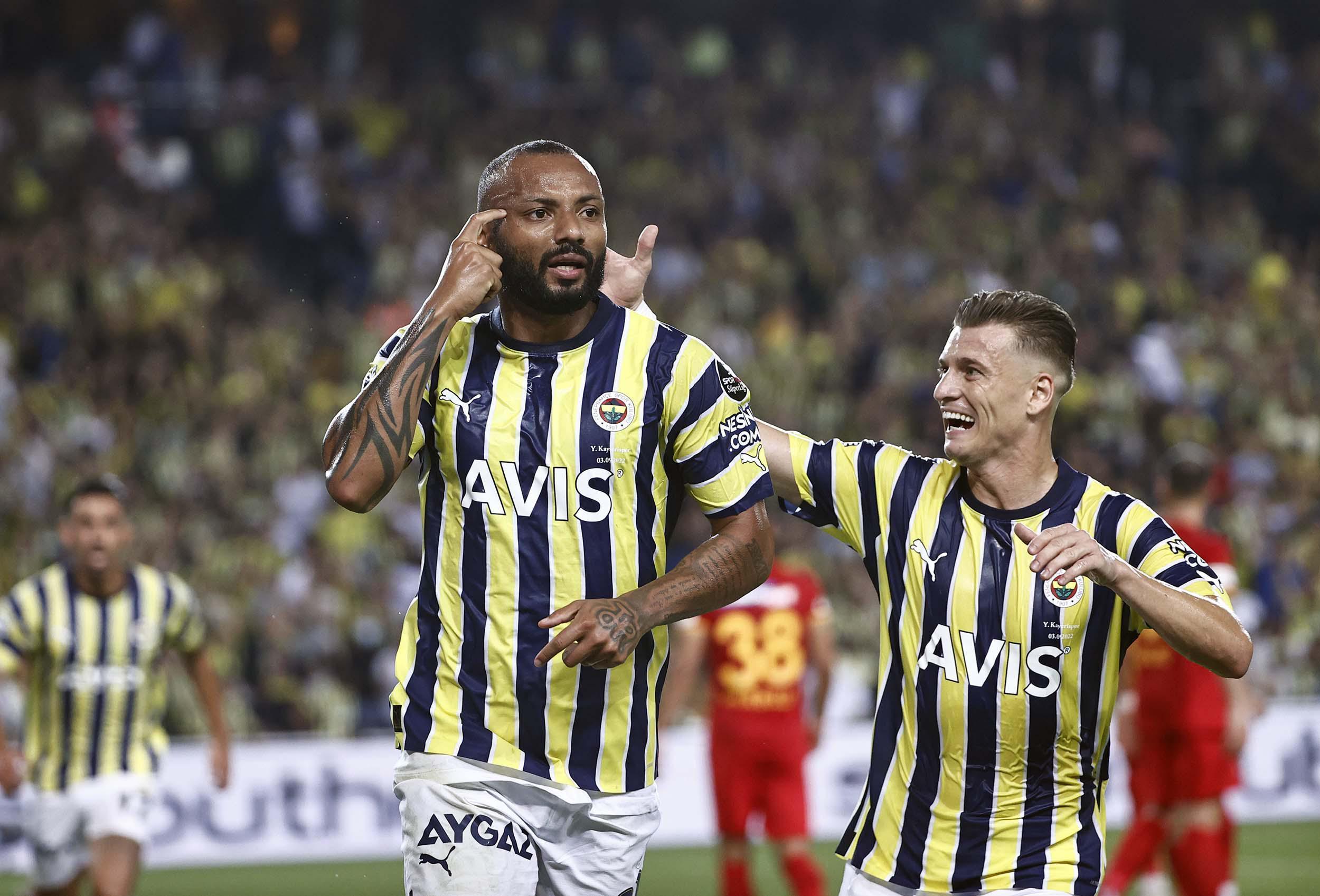 Son dakika haberi Fenerbahçenin aradığı golcü Pedro mu Batshuayi ile nasıl bir ikili olacaklar