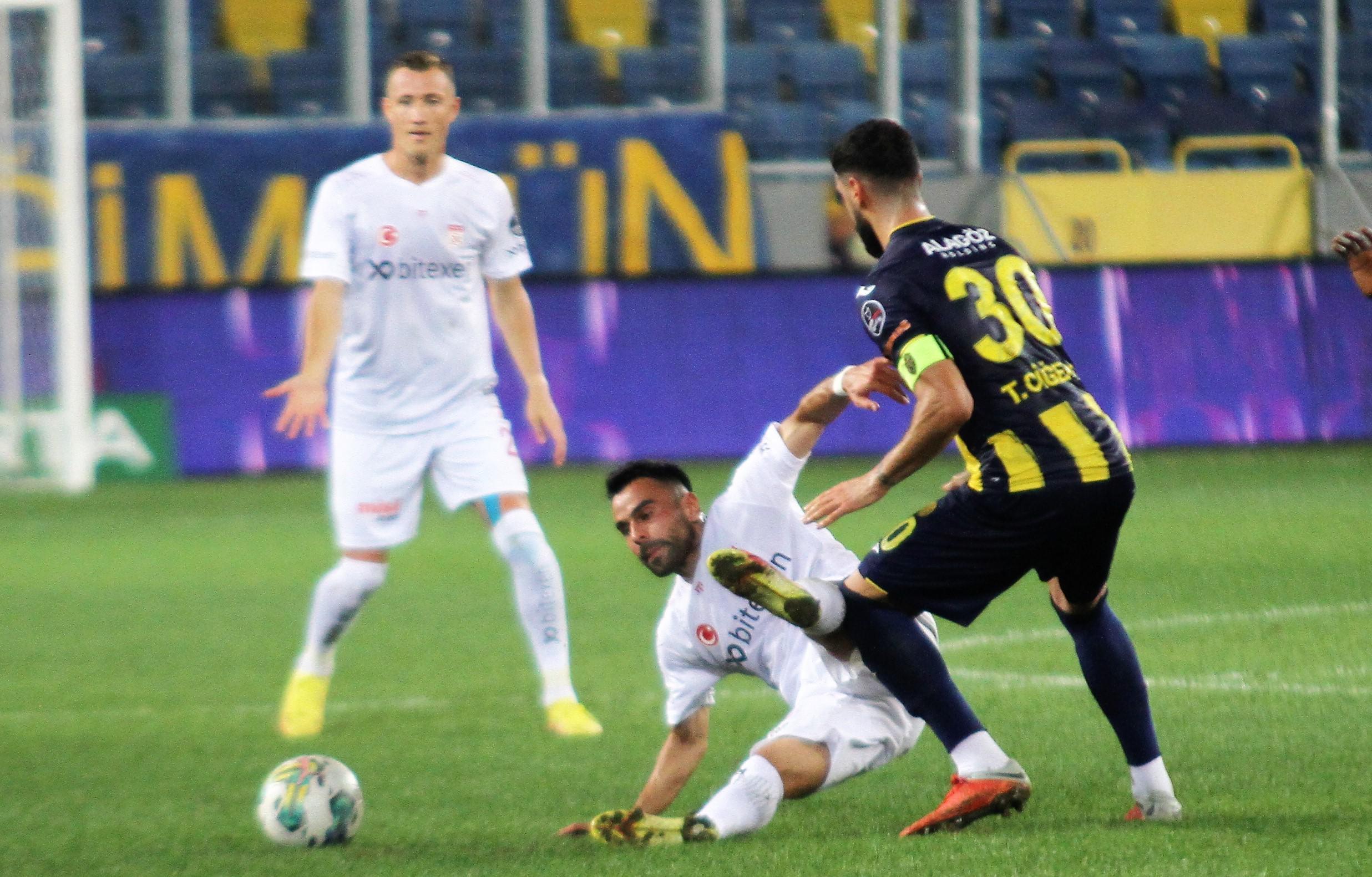 (ÖZET) Ankaragücü-Sivasspor maç sonucu: 2-1