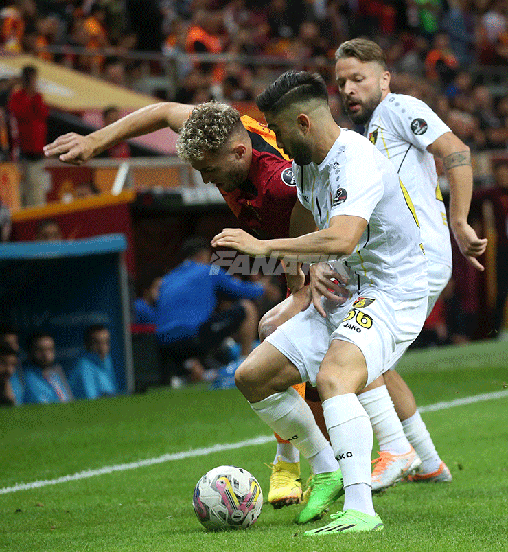 (ÖZET) Galatasaray-İstanbulspor maç sonucu: 2-1