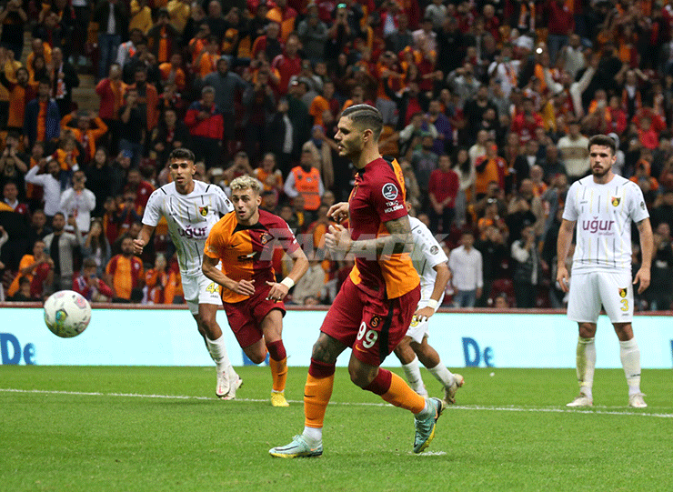 (ÖZET) Galatasaray-İstanbulspor maç sonucu: 2-1