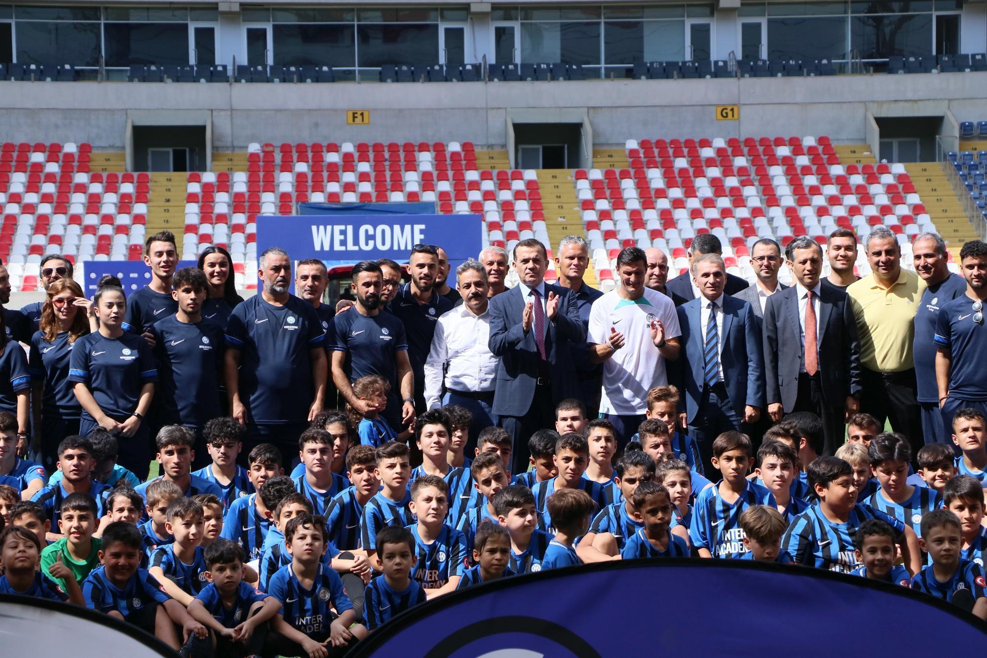 Javier Zanettiden Emre Belözoğlu, Okan Buruk ve Mauro Icardi yanıtı