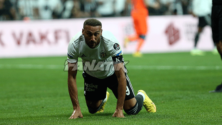 Beşiktaşta Cenk Tosunun gözü formada