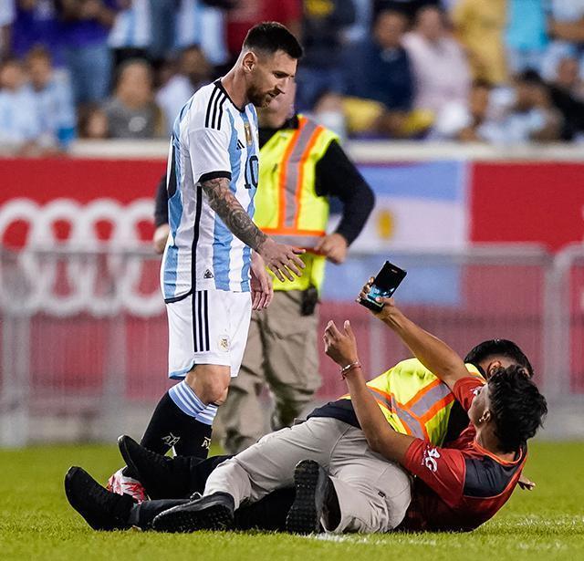 Arjantinde Messi fırtınası