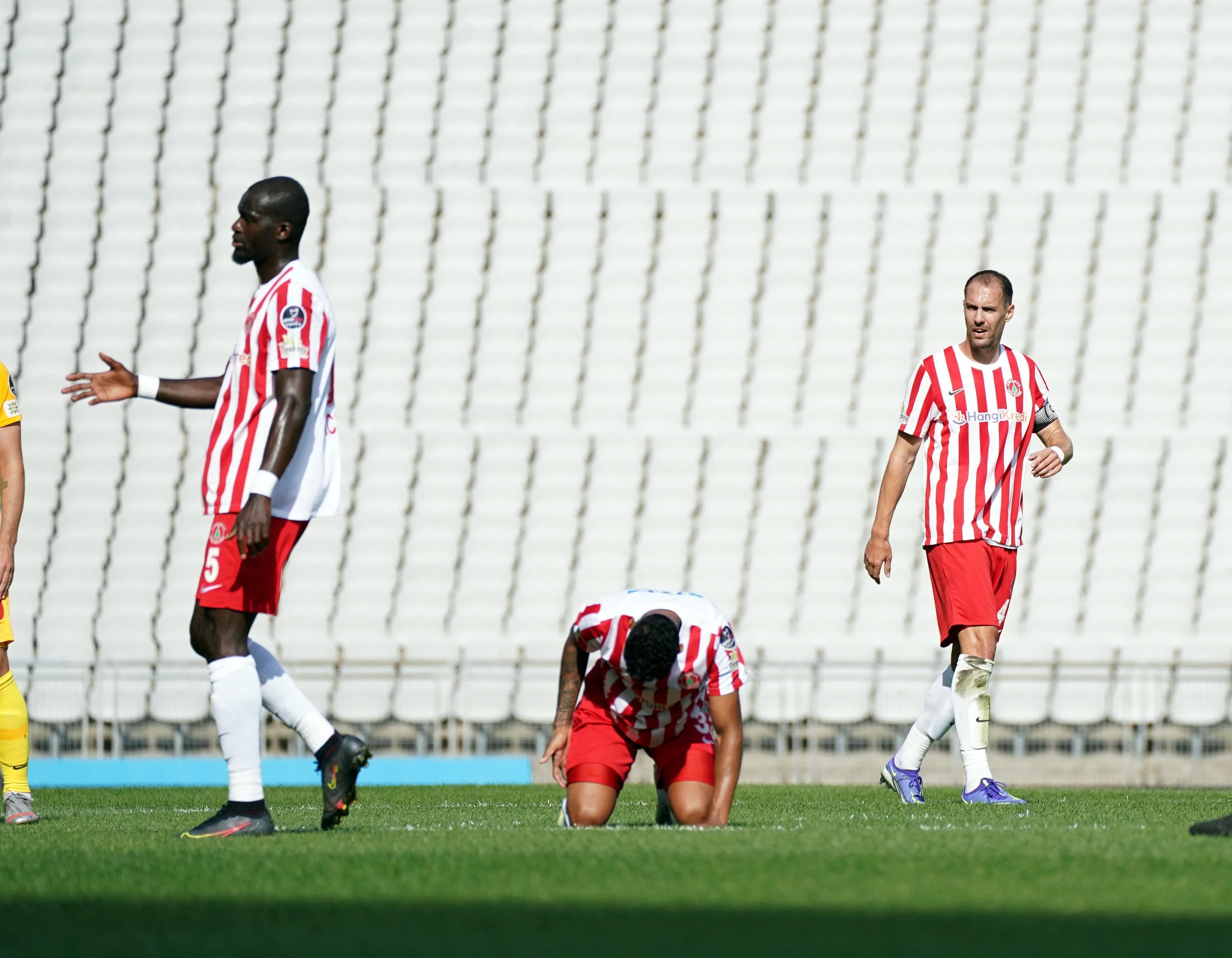 (ÖZET) Ümraniyespor-Kayserispor maç sonucu: 2-2