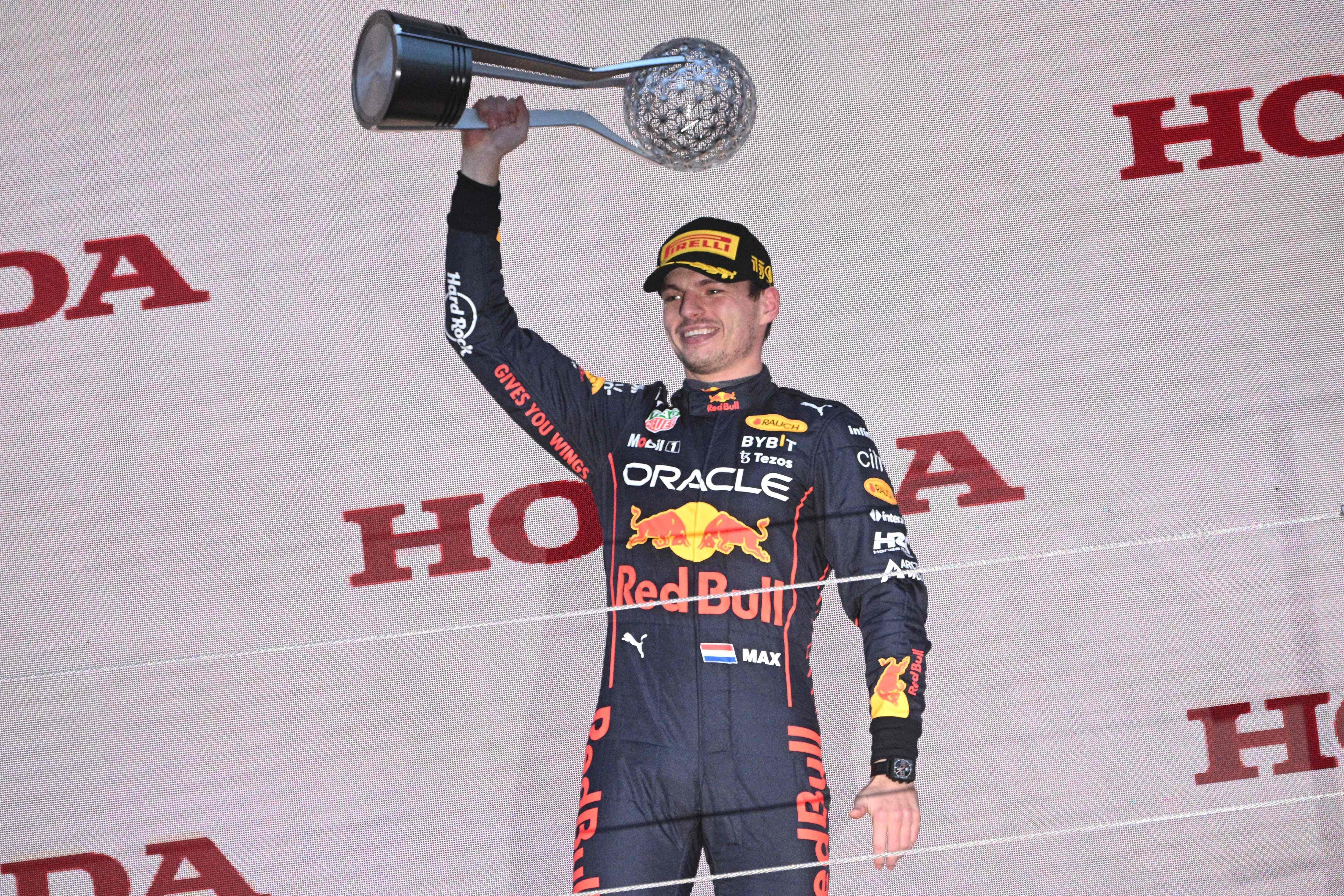 Formula 1de şampiyon Max Verstappen