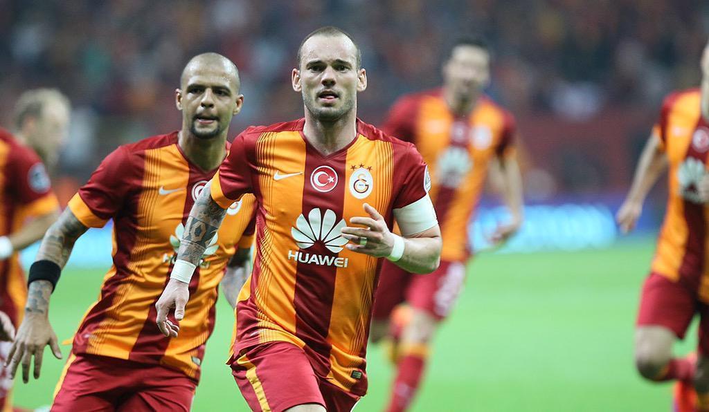 Hollandadan Wesley Sneijder açıklaması: Hangi kulüpte görev alacak
