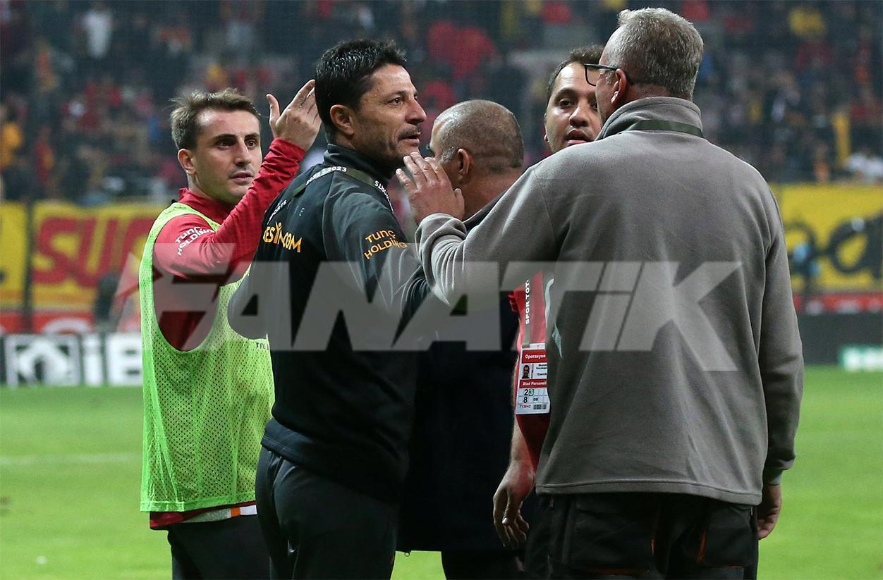 Kayserispor - Galatasaray maçının devre arasında gerginlik