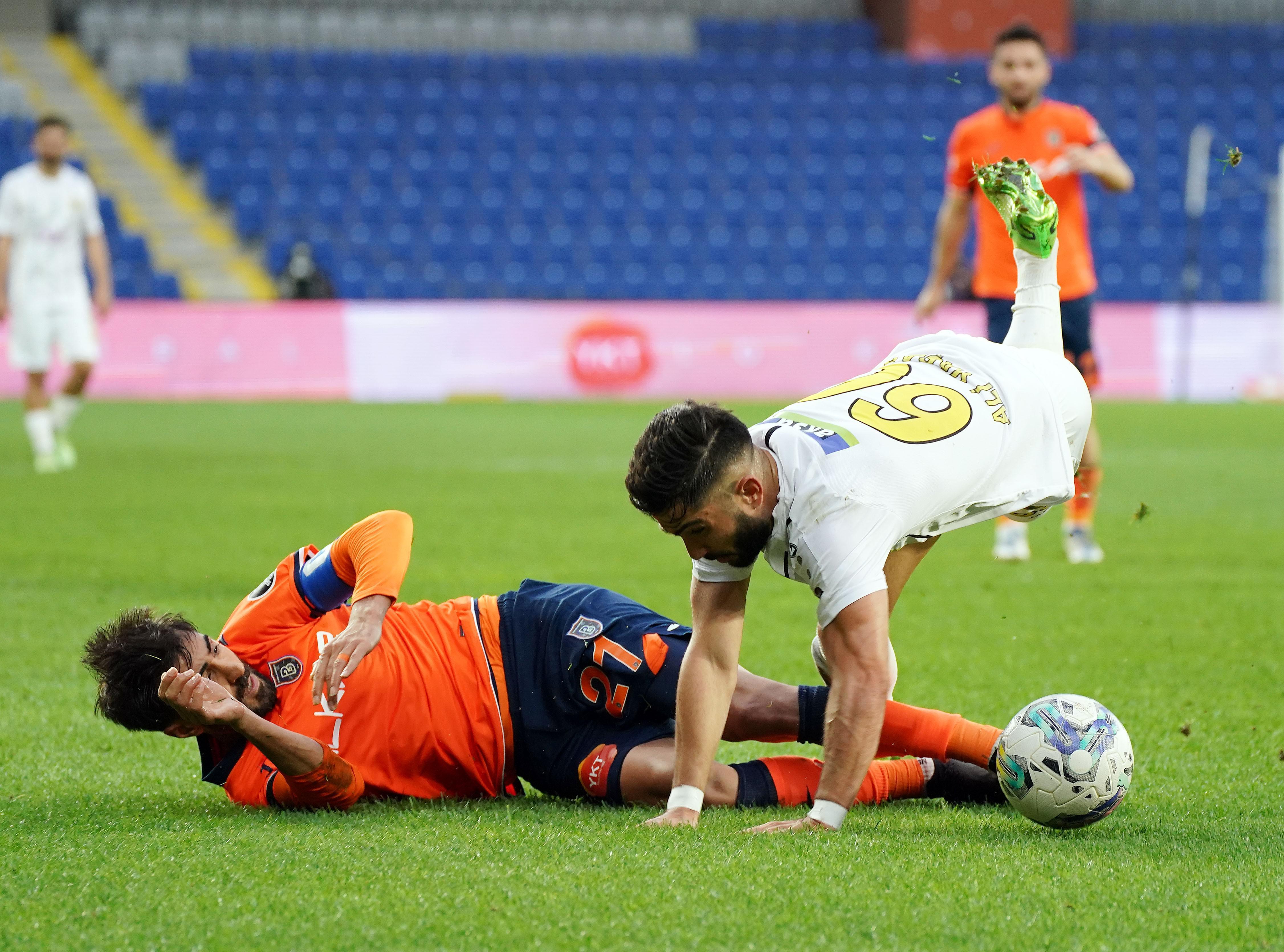 (ÖZET) Başakşehir - İstanbulspor maç sonucu: 2-0