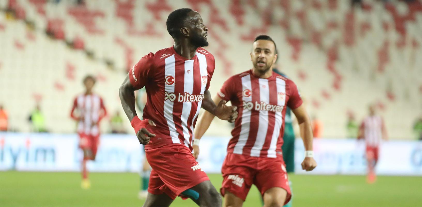 (ÖZET) Sivasspor - Giresunspor maç sonucu: 3-0