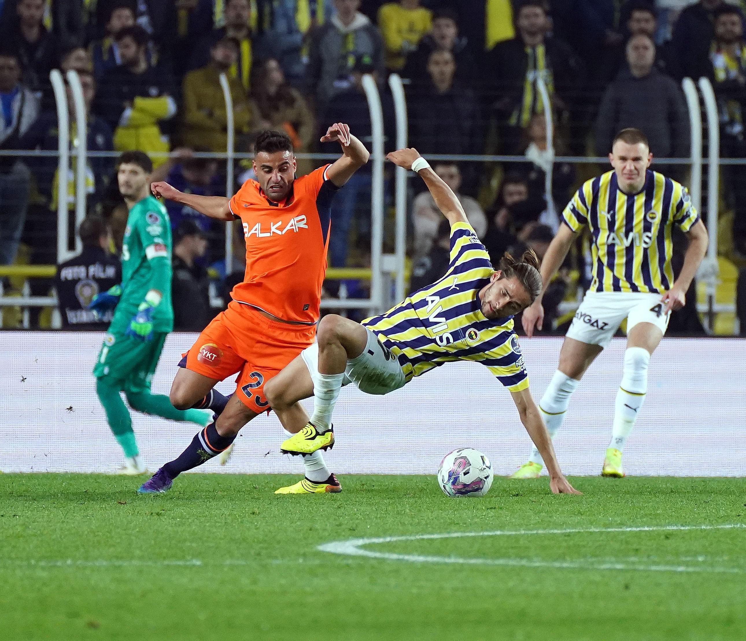 (ÖZET) Fenerbahçe - Başakşehir maç sonucu: 1-0