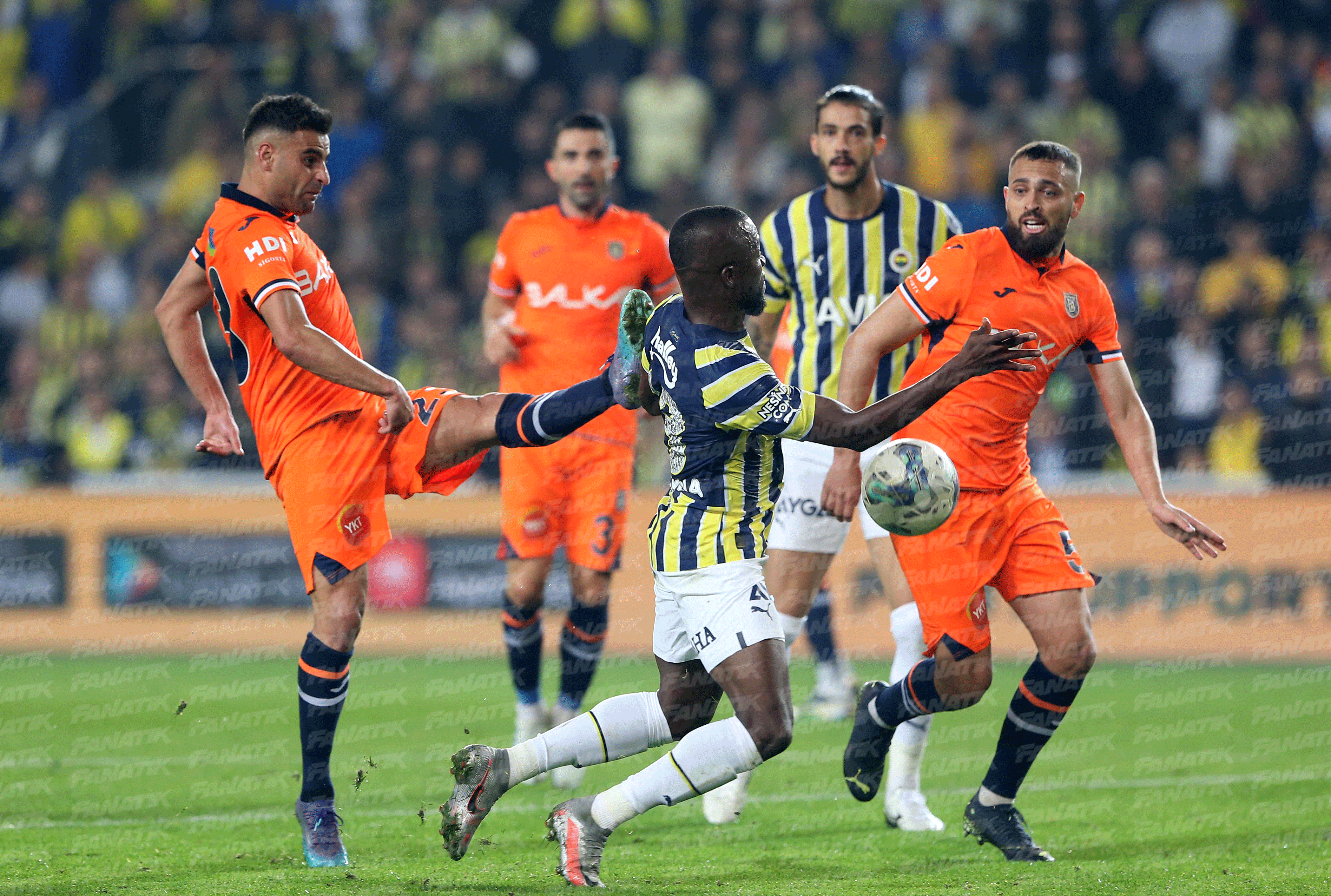 (ÖZET) Fenerbahçe - Başakşehir maç sonucu: 1-0