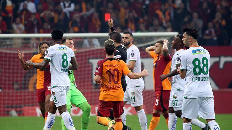 Galatasarayda Boey  ve Abdülkerim şoku