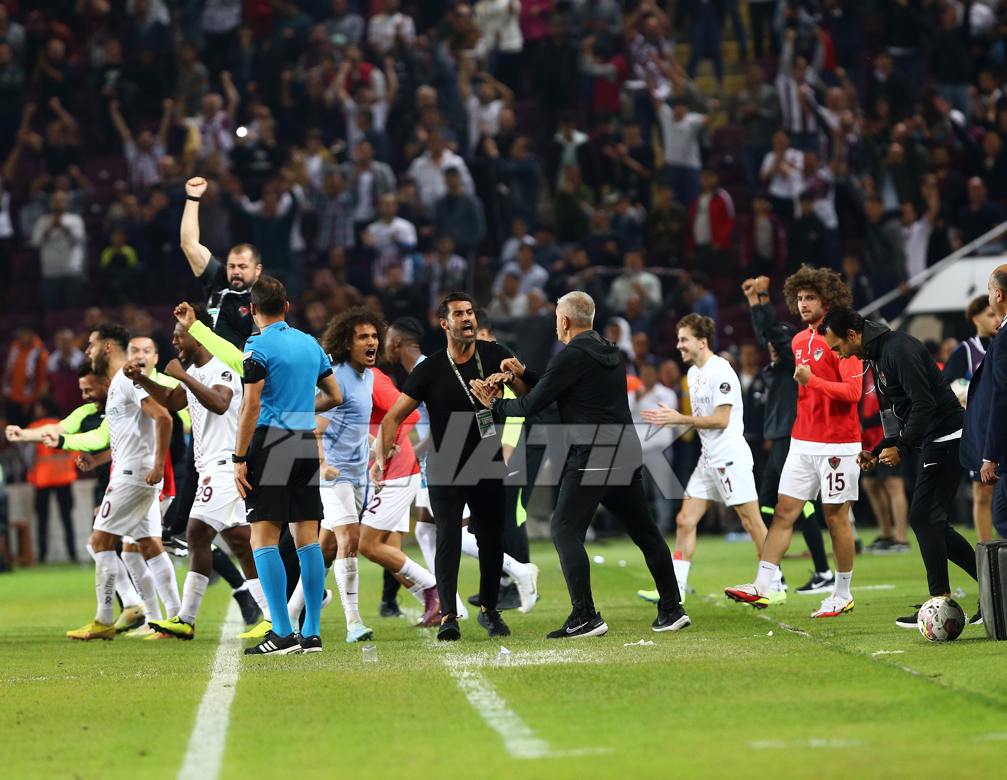 Volkan Demirel çıldırdı, Valerien Ismaelin üzerine yürümeye kalktı