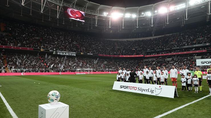 Beşiktaşta Şenol Güneş heyecanı Taraftardan büyük hamle