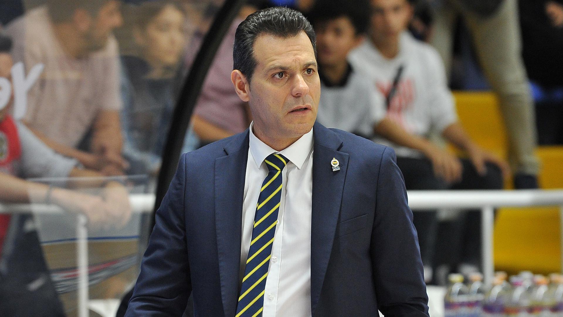 EuroLeaguede Türk gecesi: Anadolu Efes - Fenerbahçe Beko