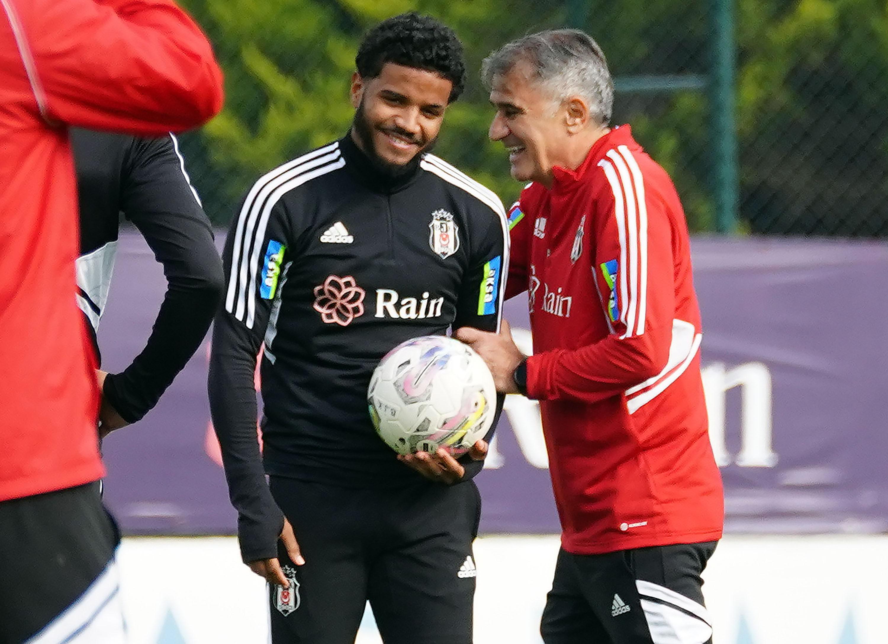 Şenol Güneş-Ceyhun Kazancı ikilisi dedikoduları taca attı