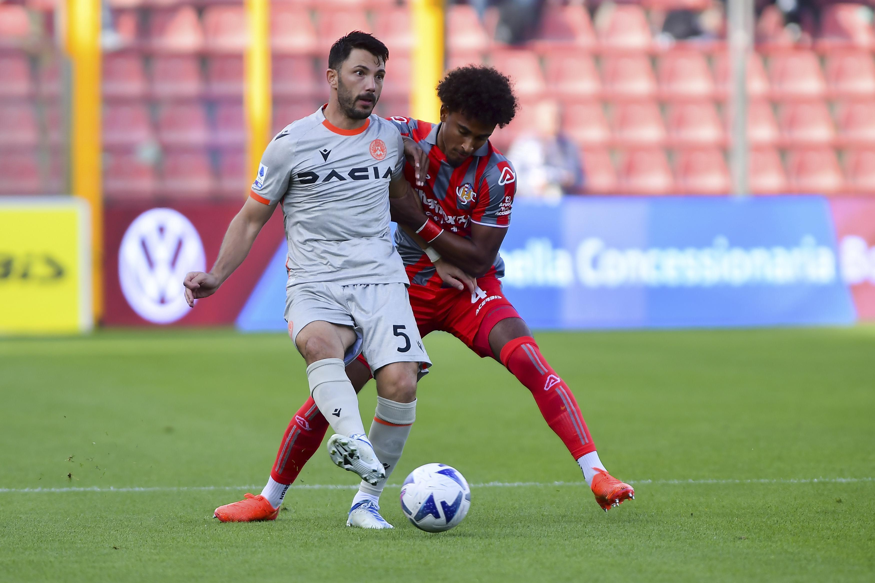 Tolgay Arslan Süper Ligdeki şampiyonluk favorisini açıkladı