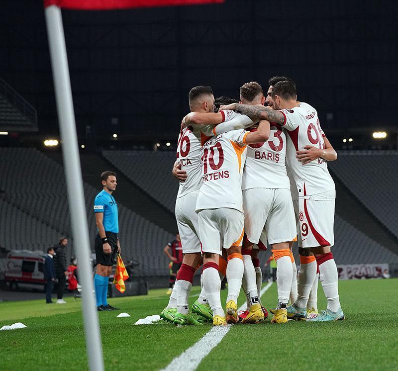 Galatasaraylı futbolculardan Beşiktaş maçı için galibiyet sözü