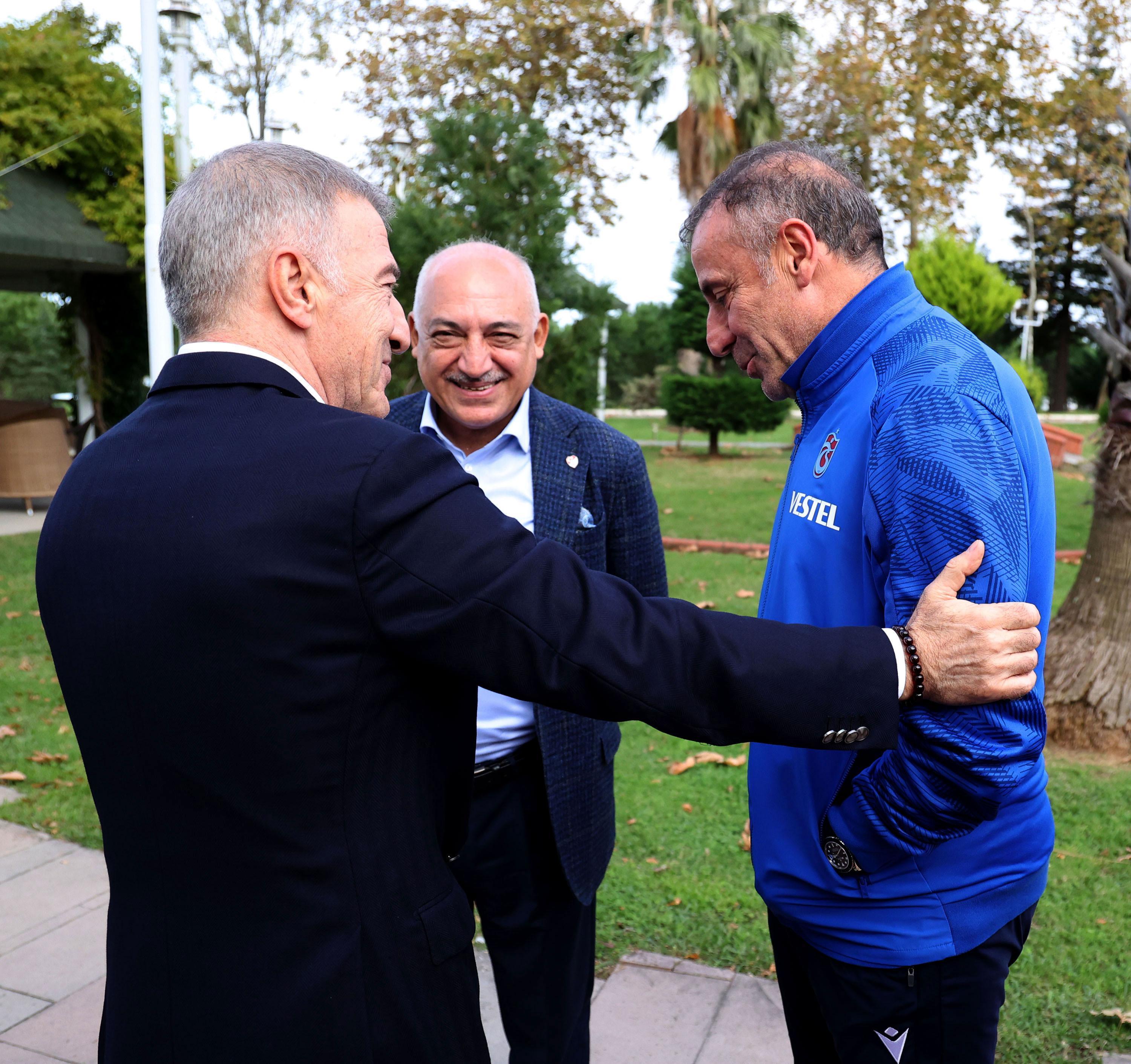 TFF Başkanı Mehmet Büyükekşiden Trabzonspora ziyaret