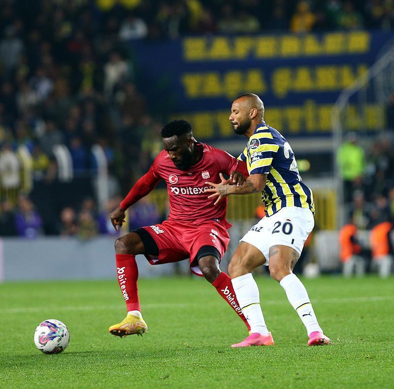 Spor yazarları Fenerbahçe - Sivasspor maçını değerlendirdi