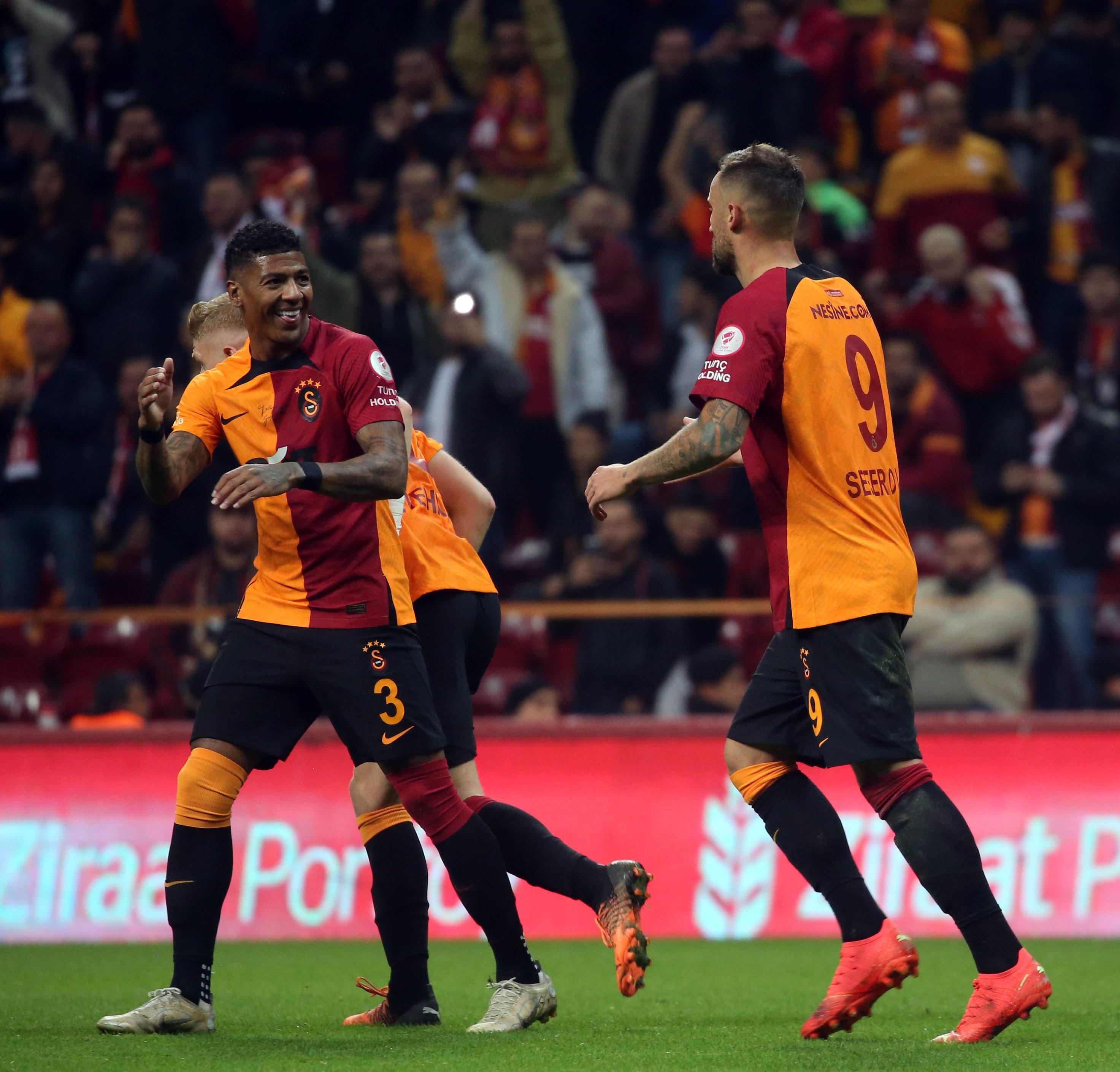 (ÖZET) Galatasaray-Ofspor maç sonucu: 2-1