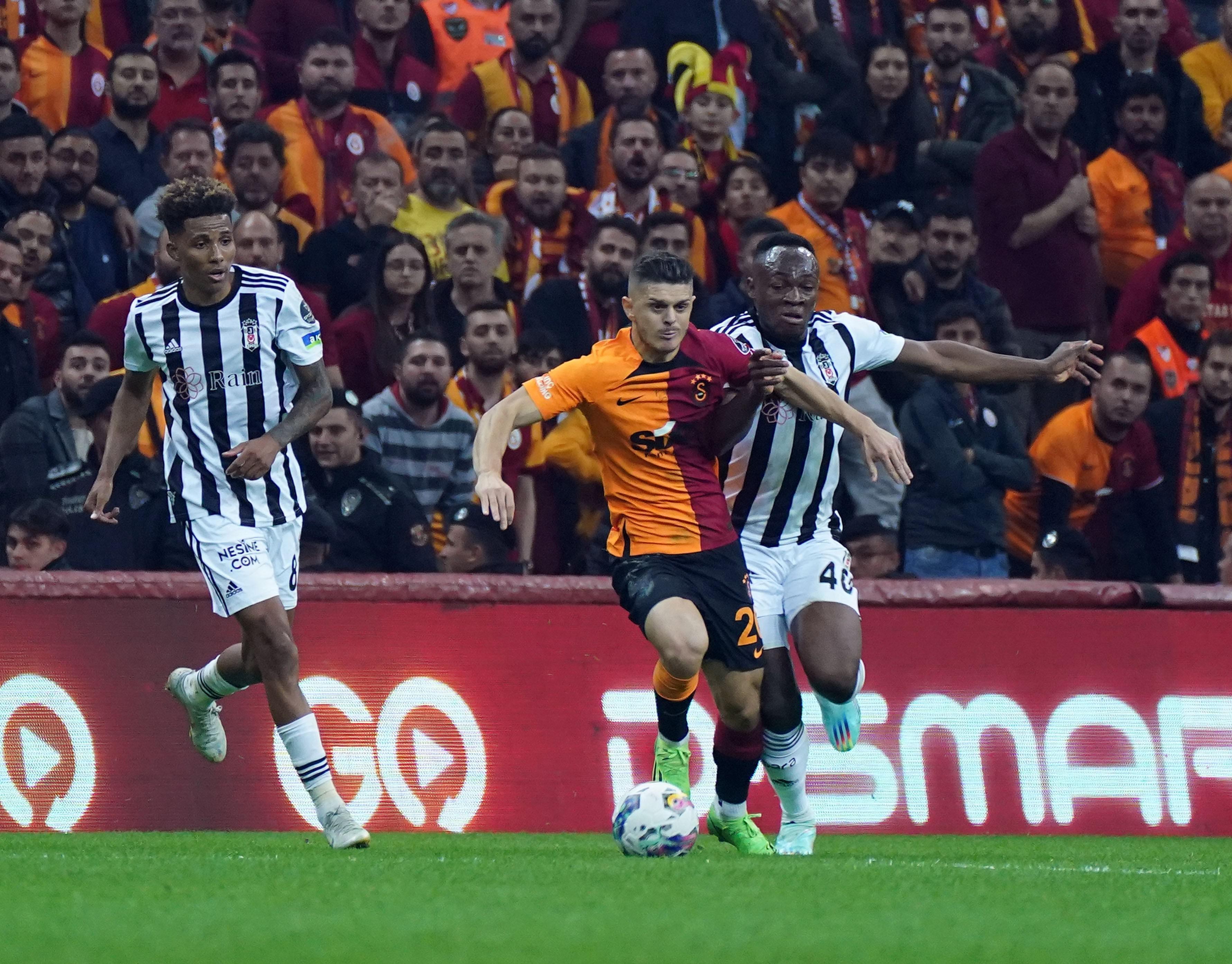 Galatasaraydan transfer hamlesi Resmi teklif yapılacak