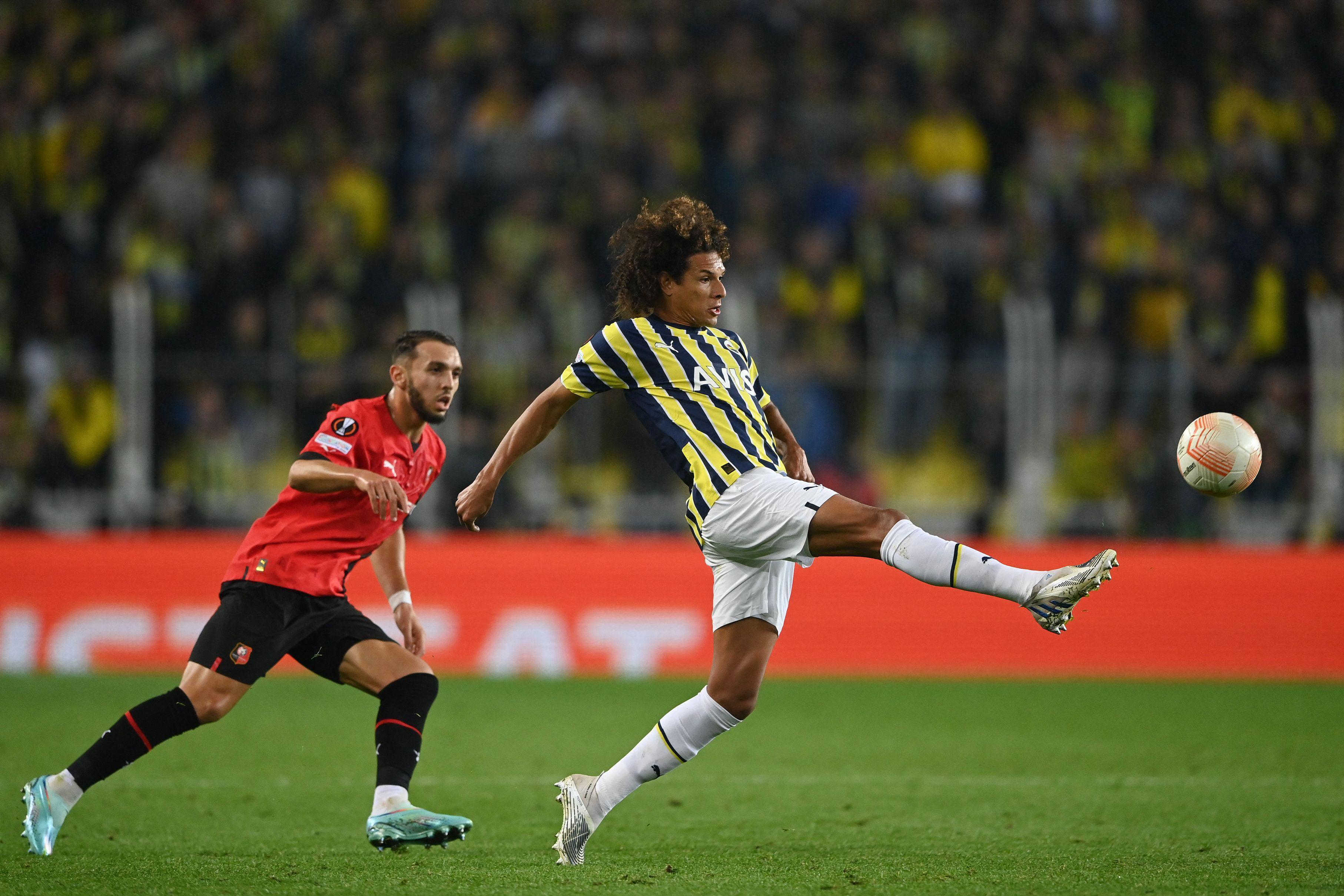 Fenerbahçenin perde arkasındaki kahramanı: Willian Arao