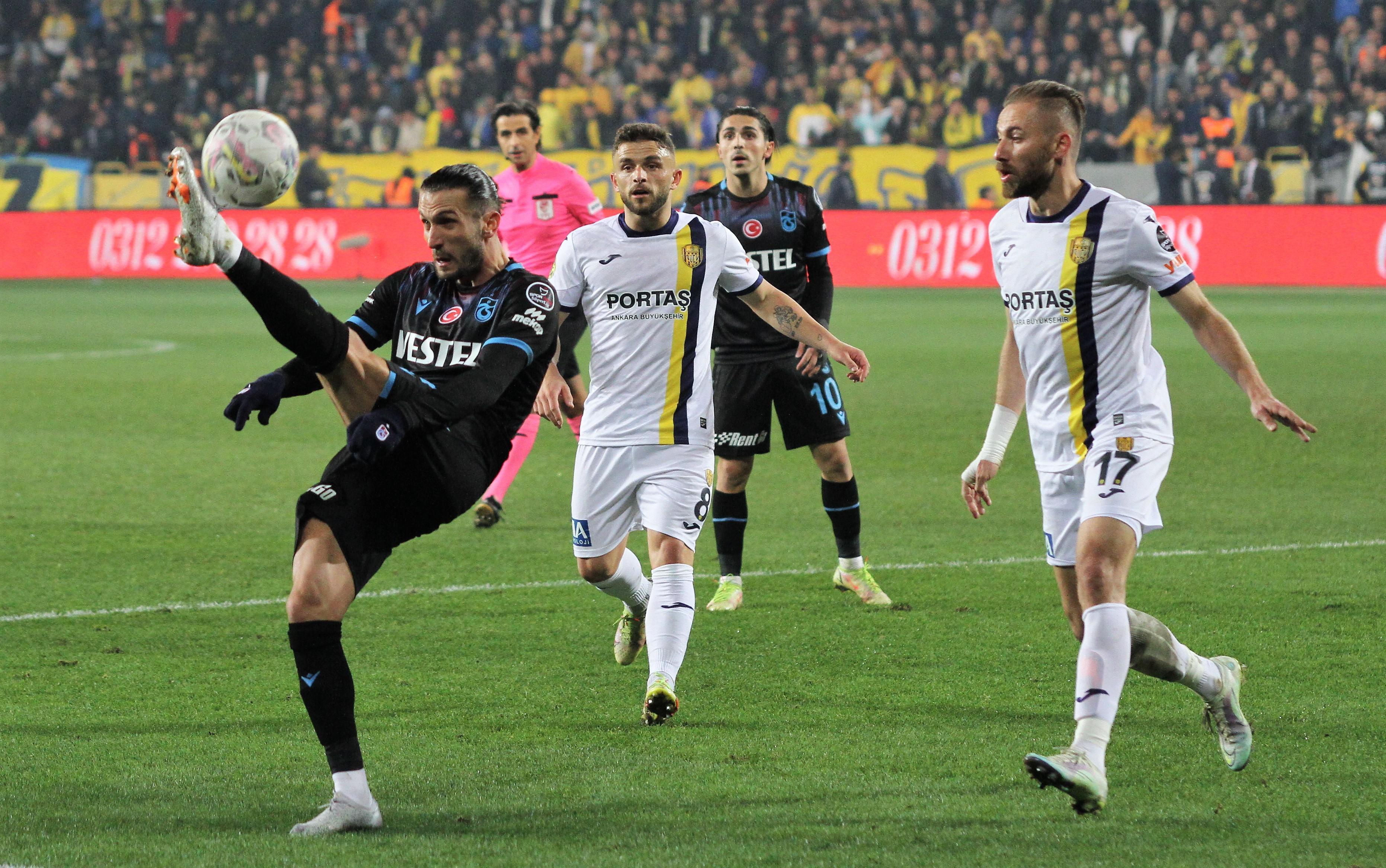 (ÖZET) Ankaragücü-Trabzonspor maç sonucu: 1-1