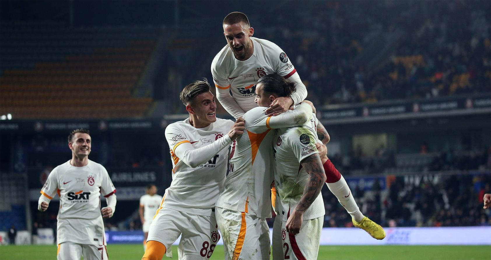 Deplasman lideri Galatasaray