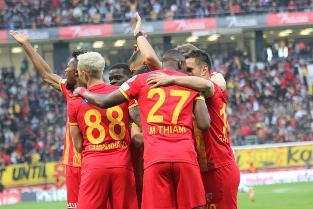 (ÖZET) Kayserispor - Konyaspor maç sonucu: 1-2
